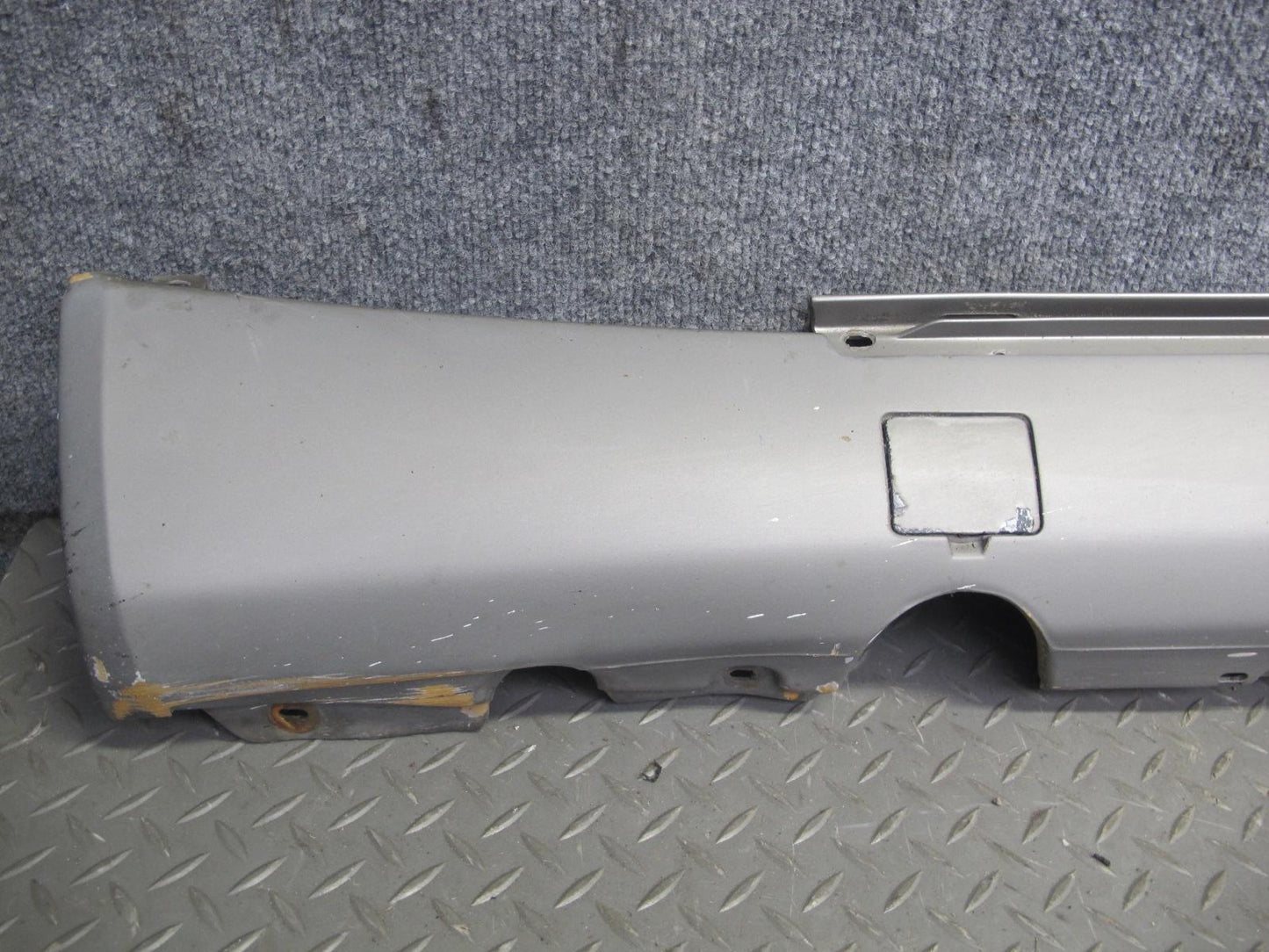90-95 Mercedes W124 300D Left & Right Side Skirt Rocker Panel Silver Set OEM