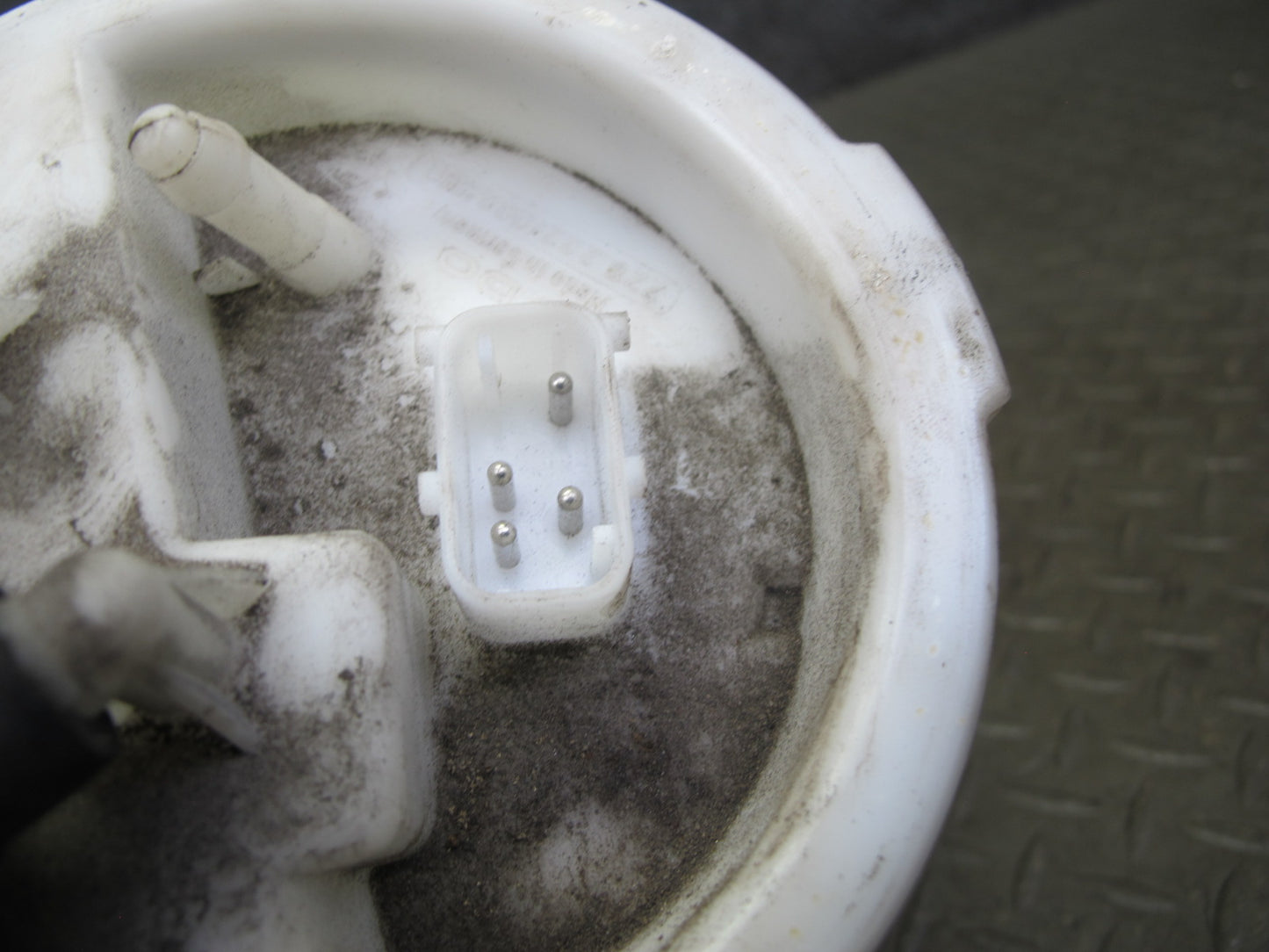 01-06 BMW E46 330i 330Ci 3.0L M54 Fuel Pump Level Sensor Sending Unit Set OEM