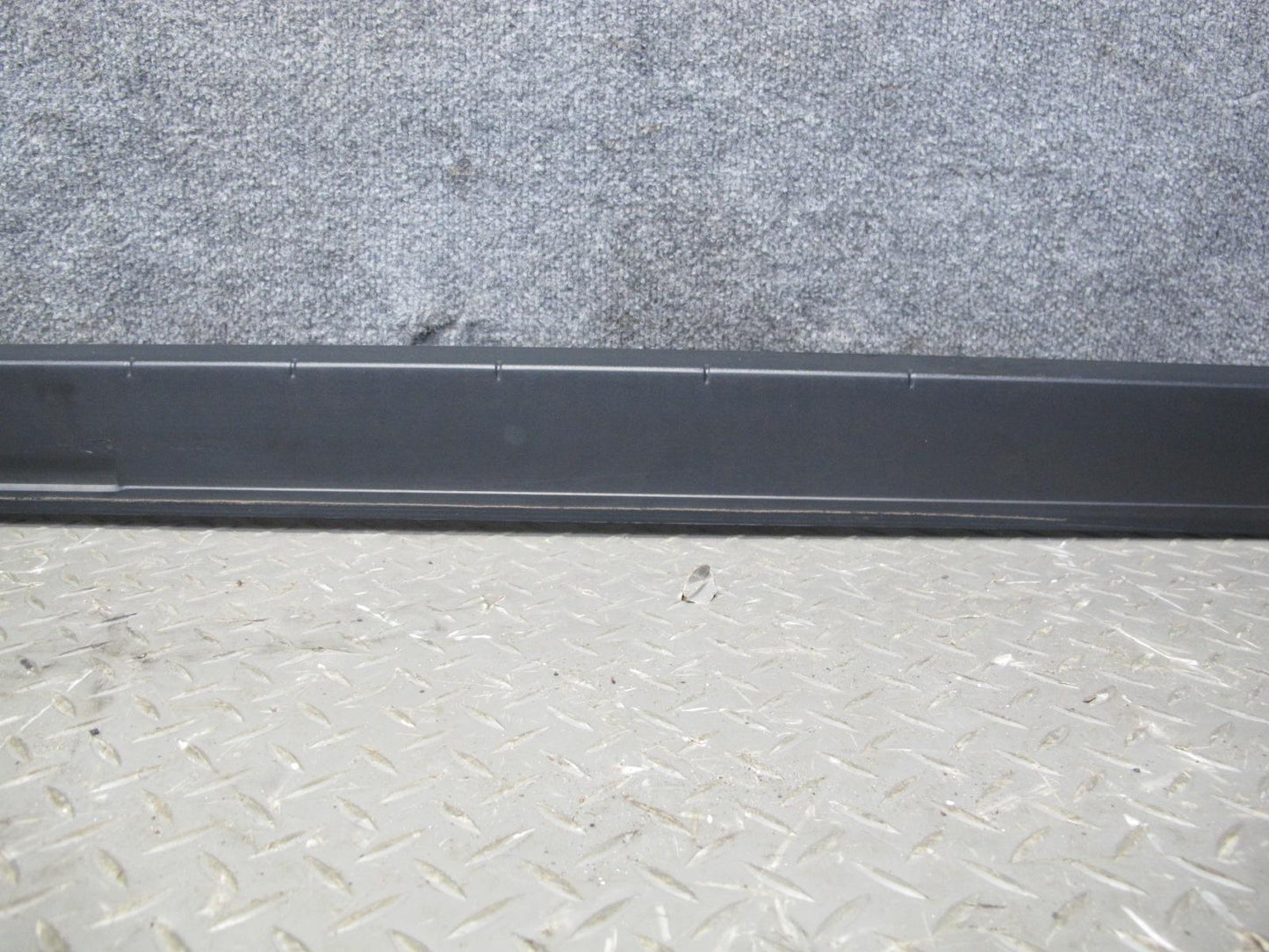 03-09 Hummer H2 Left & Right Roof Rack Rail Trim Cover Molding Set of 2