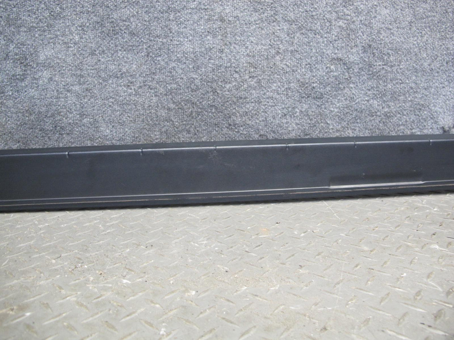 03-09 Hummer H2 Left & Right Roof Rack Rail Trim Cover Molding Set of 2