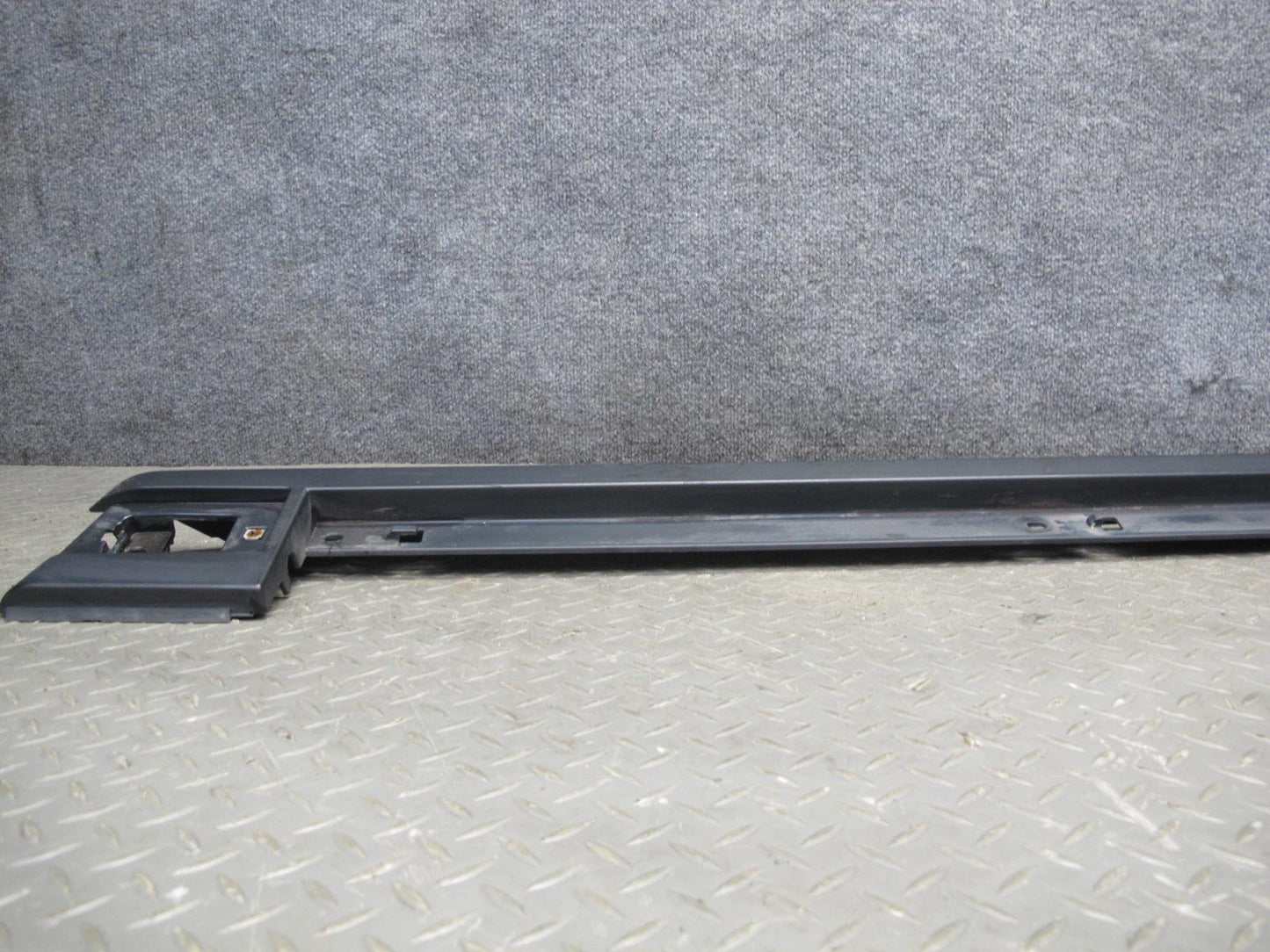 03-09 Hummer H2 Left & Right Roof Rack Rail Trim Cover Molding Set of 2