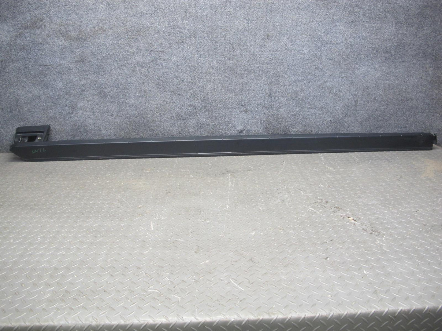 03-09 Hummer H2 Left & Right Roof Rack Rail Trim Cover Molding Set of 2