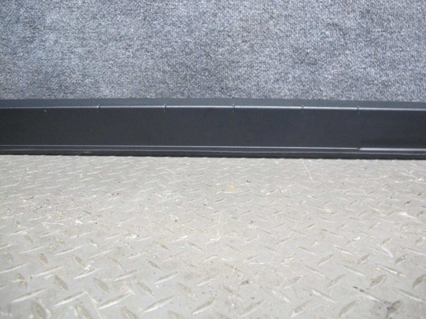 03-09 Hummer H2 Left & Right Roof Rack Rail Trim Cover Molding Set of 2