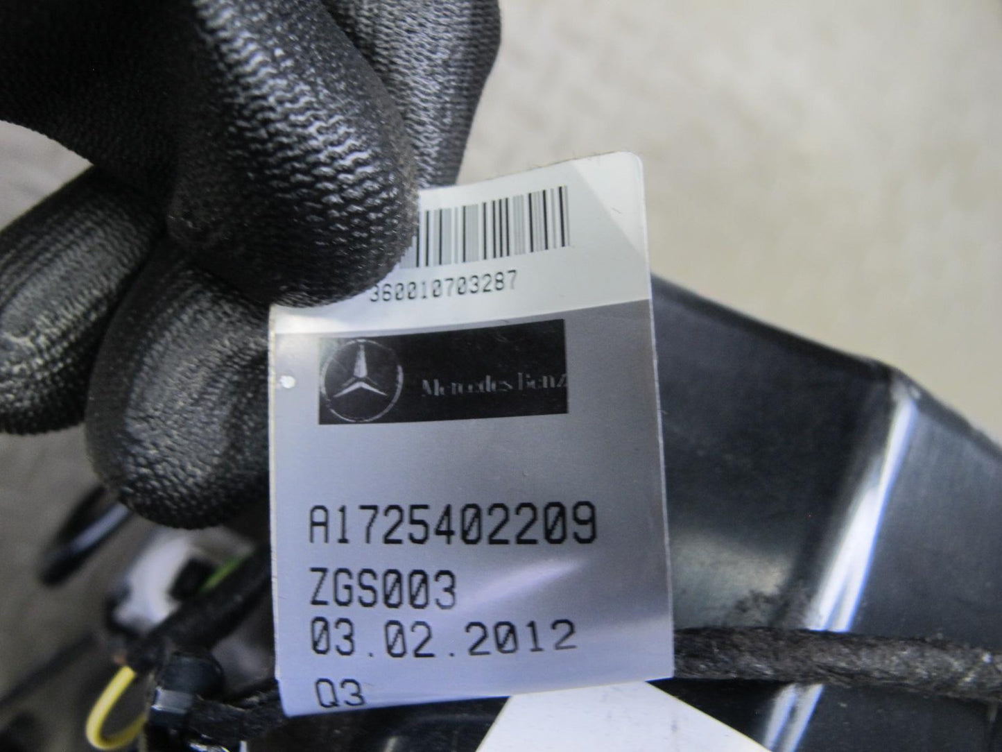 2012-2016 Mercedes R172 SLK Right Side Dash Glove Box Storage Compartment