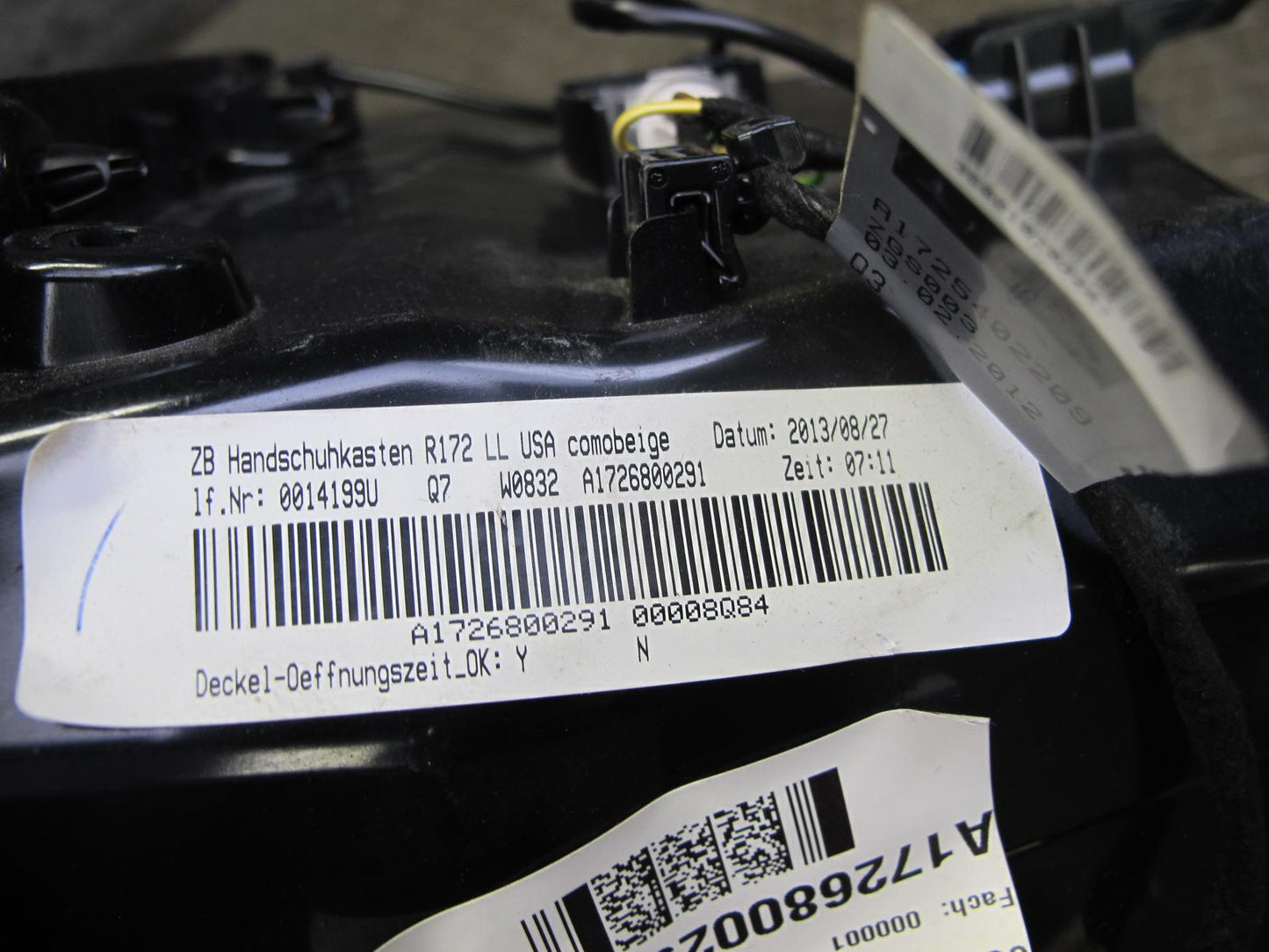 2012-2016 Mercedes R172 SLK Right Side Dash Glove Box Storage Compartment