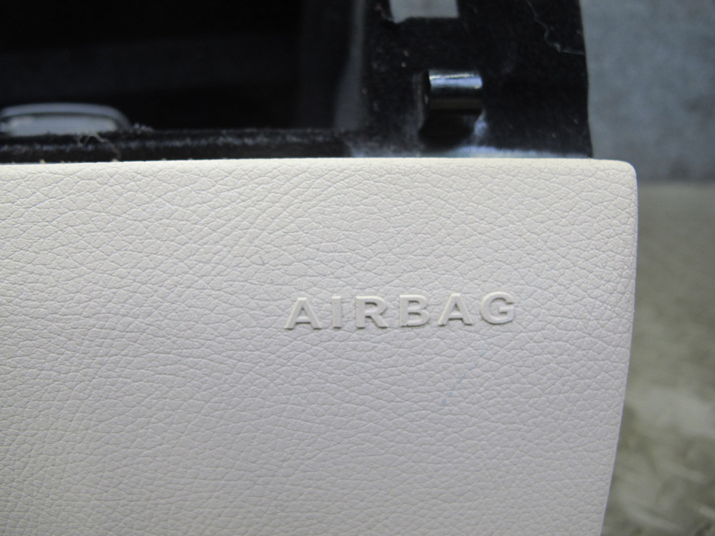 2012-2016 Mercedes R172 SLK Right Side Dash Glove Box Storage Compartment