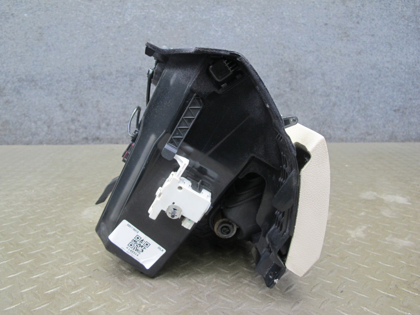 2012-2016 Mercedes R172 SLK Right Side Dash Glove Box Storage Compartment