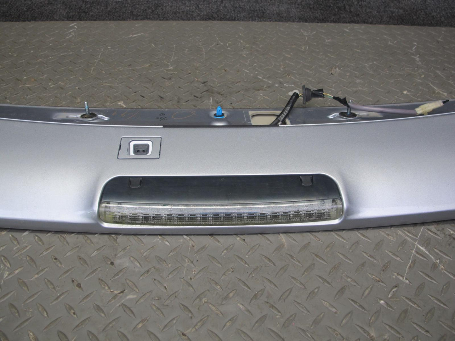 09-14 Subaru Impreza WRX Rear Hatch Trunk Liftgate Spoiler Wing ICE Silver OEM