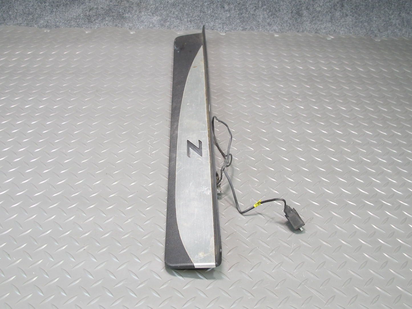 09-20 Nissan Z34 370Z Illuminated Left Right Door Scuff Sill Plate Trim Set OEM