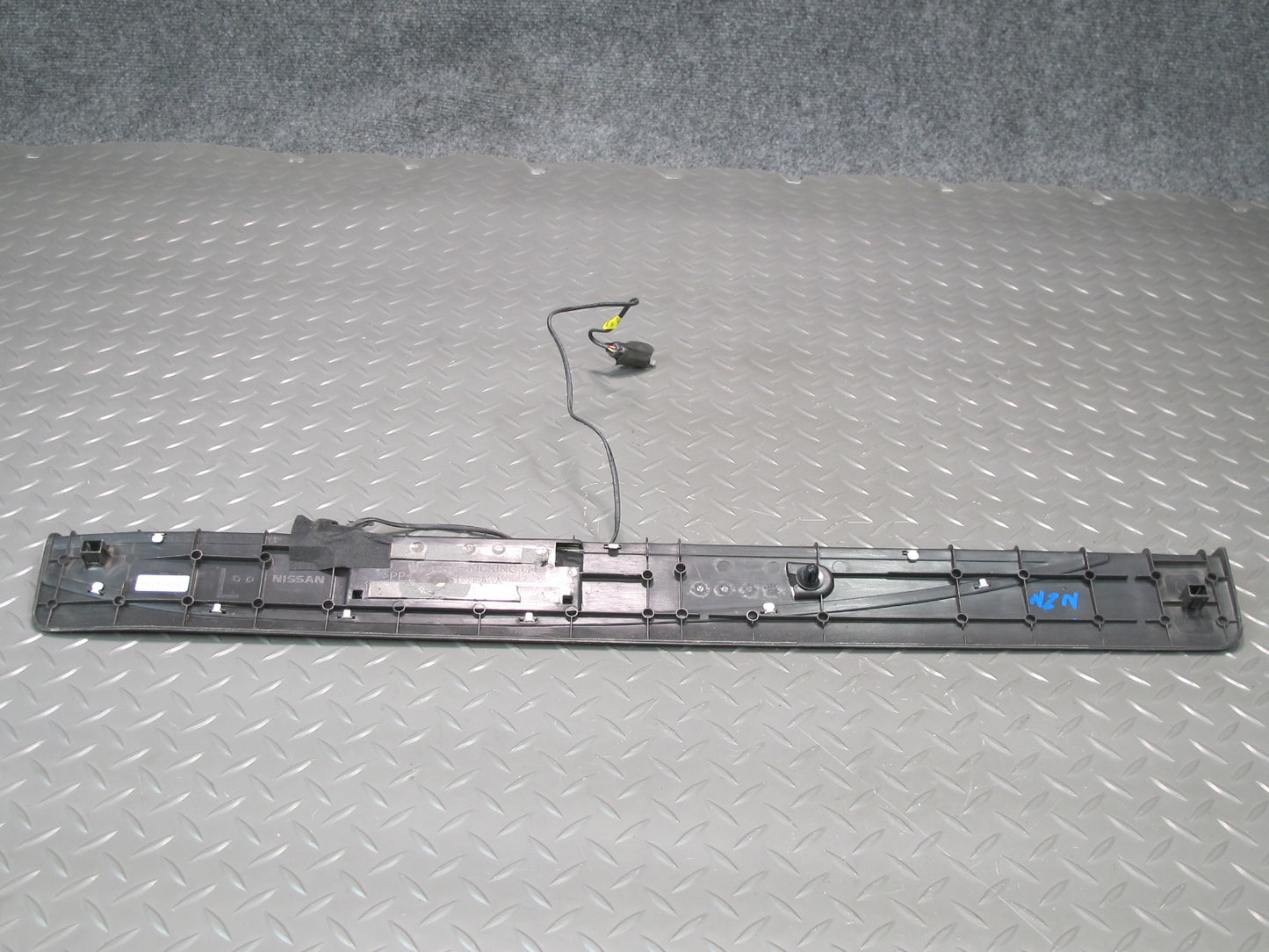 09-20 Nissan Z34 370Z Illuminated Left Right Door Scuff Sill Plate Trim Set OEM