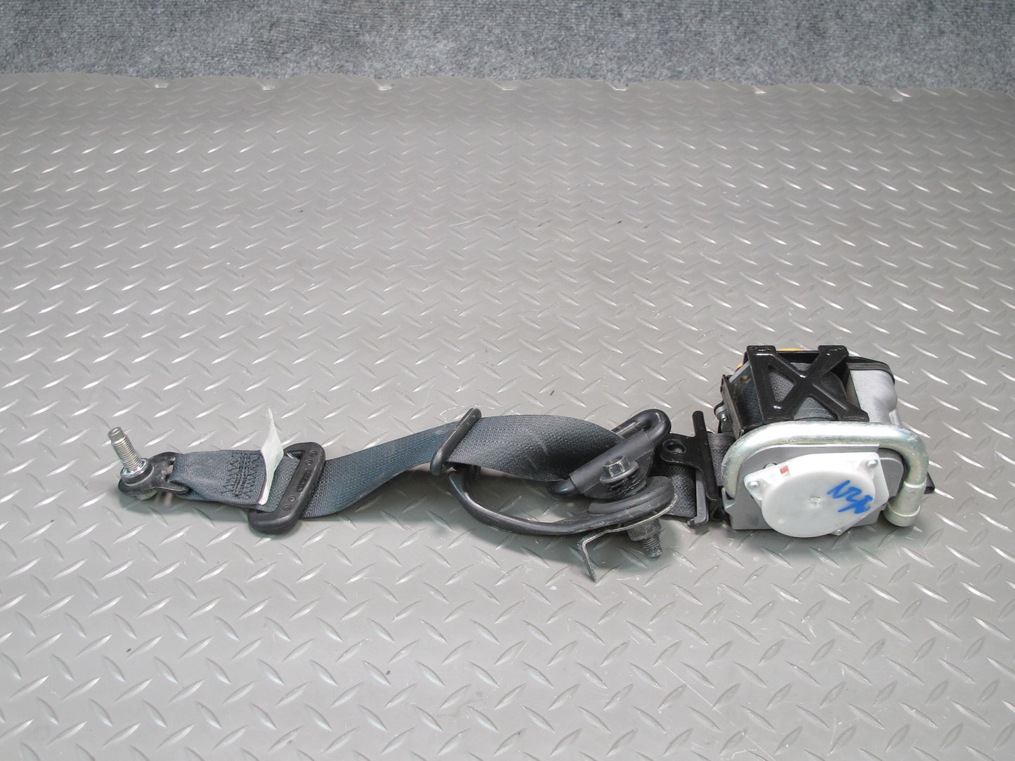 09-20 NISSAN 370Z Z34 FRONT LEFT & RIGHT SIDE SEATBELT RETRACTOR SET OEM