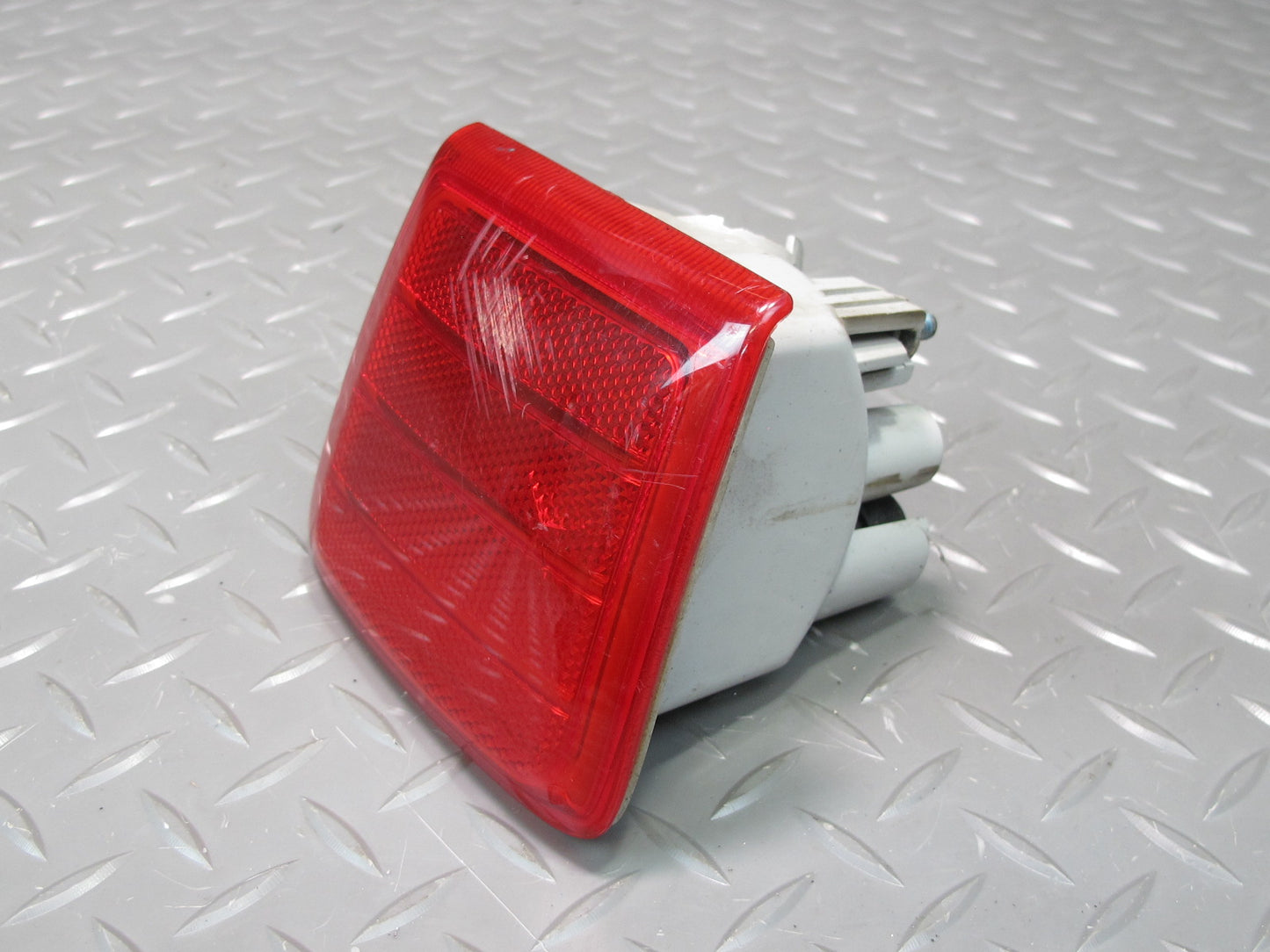 13-20 Nissan Z34 370Z Rear Bumper Center Lower Fog Light Lamp OEM