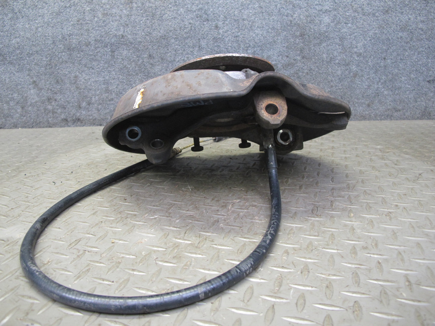 90-95 Mercedes W124 300D RWD Rear Left Spindle Knuckle Wheel Hub Bearing OEM