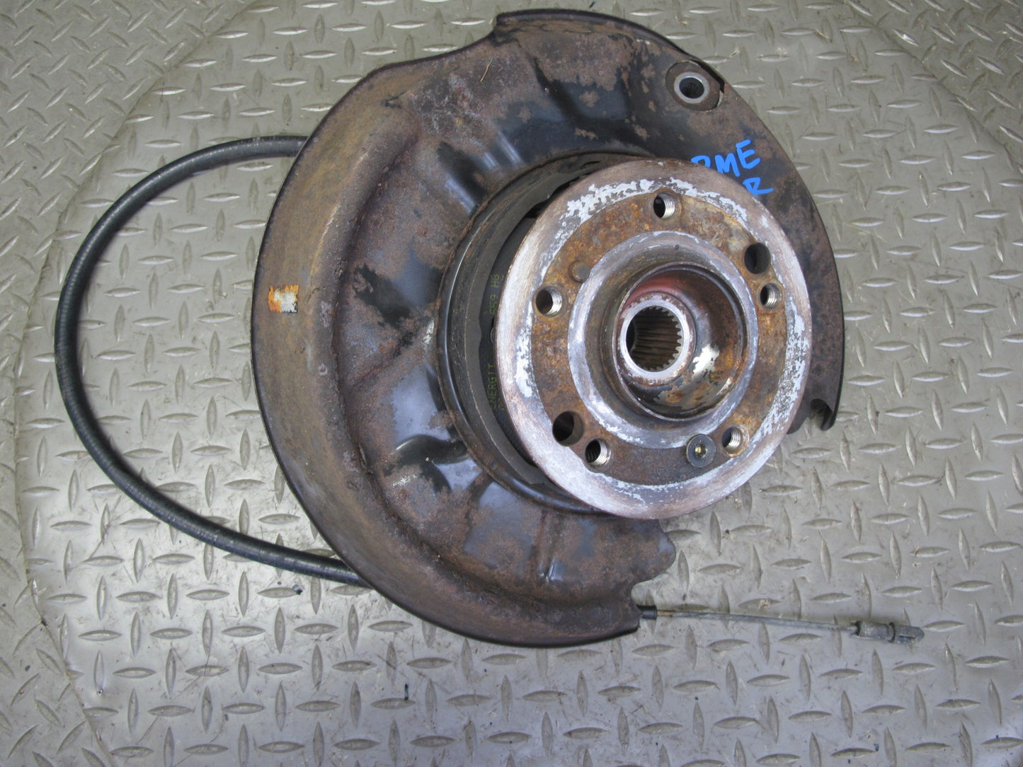 90-95 Mercedes W124 300D RWD Rear Right Spindle Knuckle Wheel Hub Bearing OEM