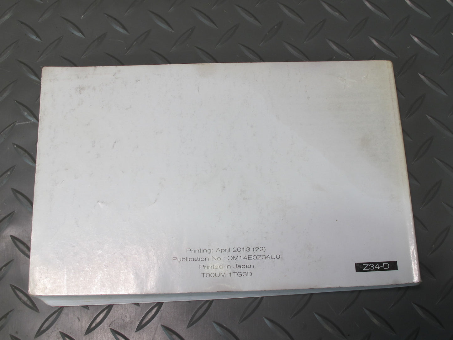 2014 Nissan Z34 370Z Owners Guide Manual Book Set w Case OEM