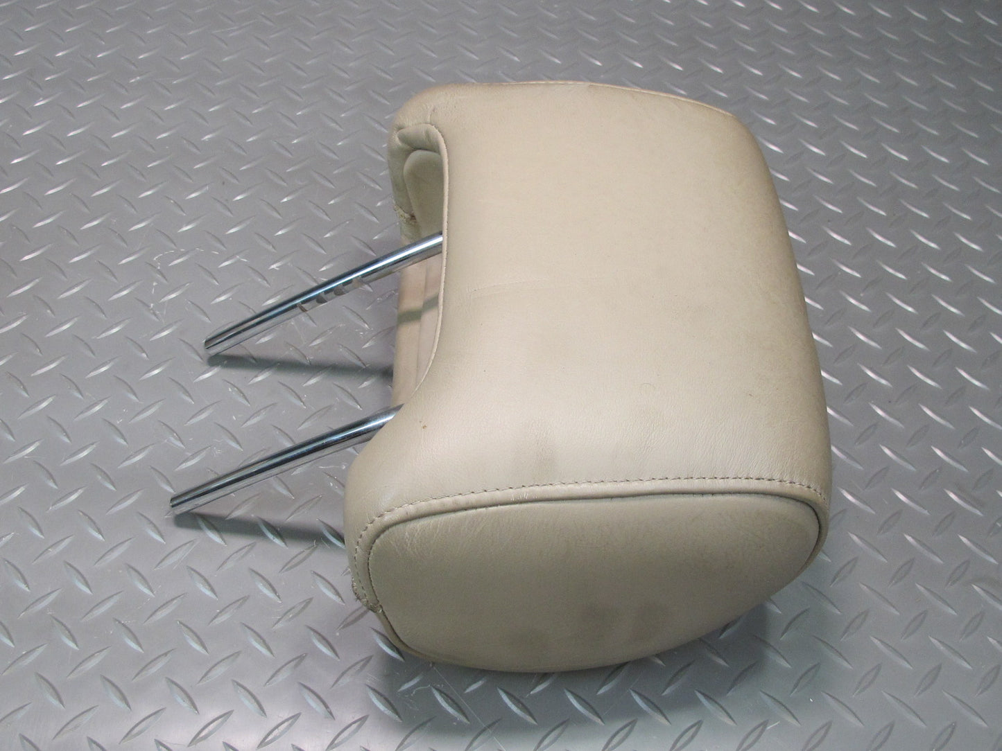 92-99 Lexus JZZ31L SC400 SC300 Set of 2 Front Seat Leather Headrest Ivory OEM