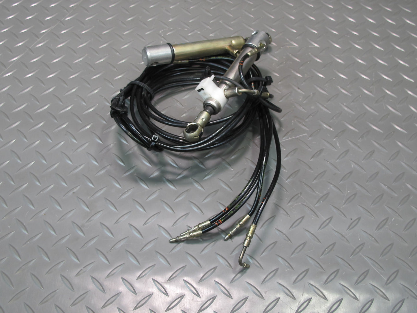 2001-2006 BMW E46 Convertible TOP Roof Hydraulic Shock Cylinder Hose Line Set