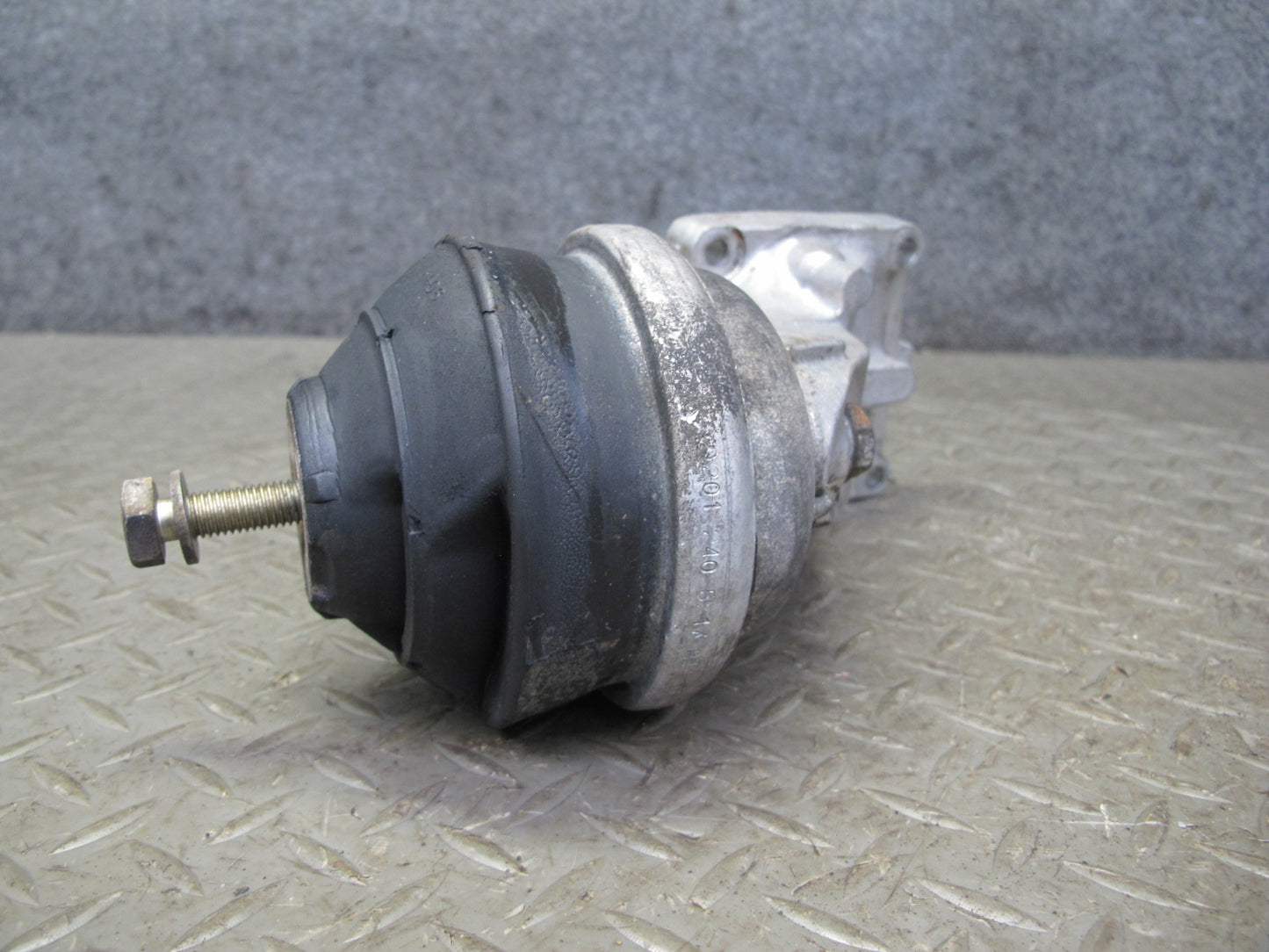 93-95 Mercedes W124 300D OM606.910 Engine Left & Right Motor Mount Set OEM