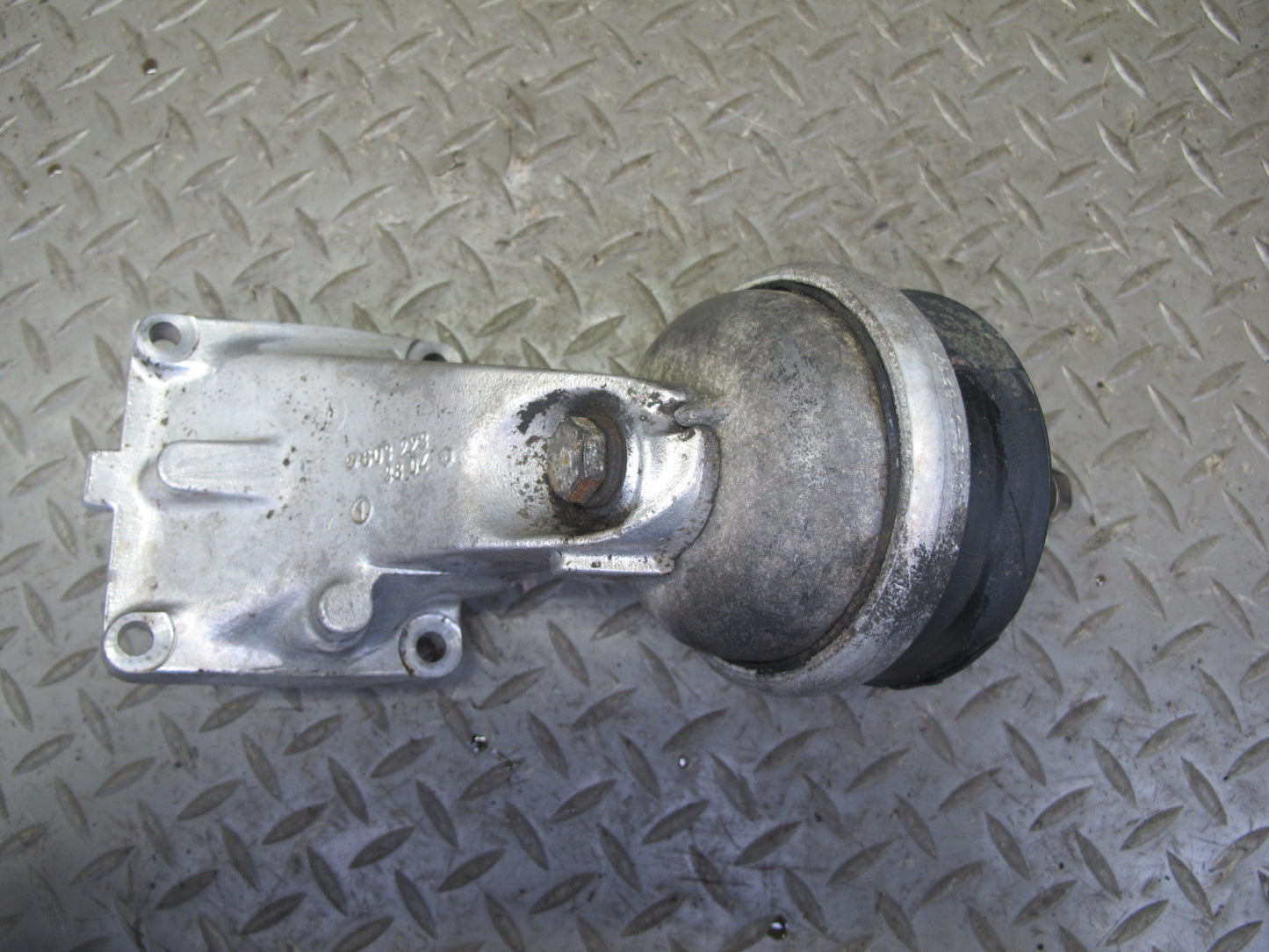 93-95 Mercedes W124 300D OM606.910 Engine Left & Right Motor Mount Set OEM