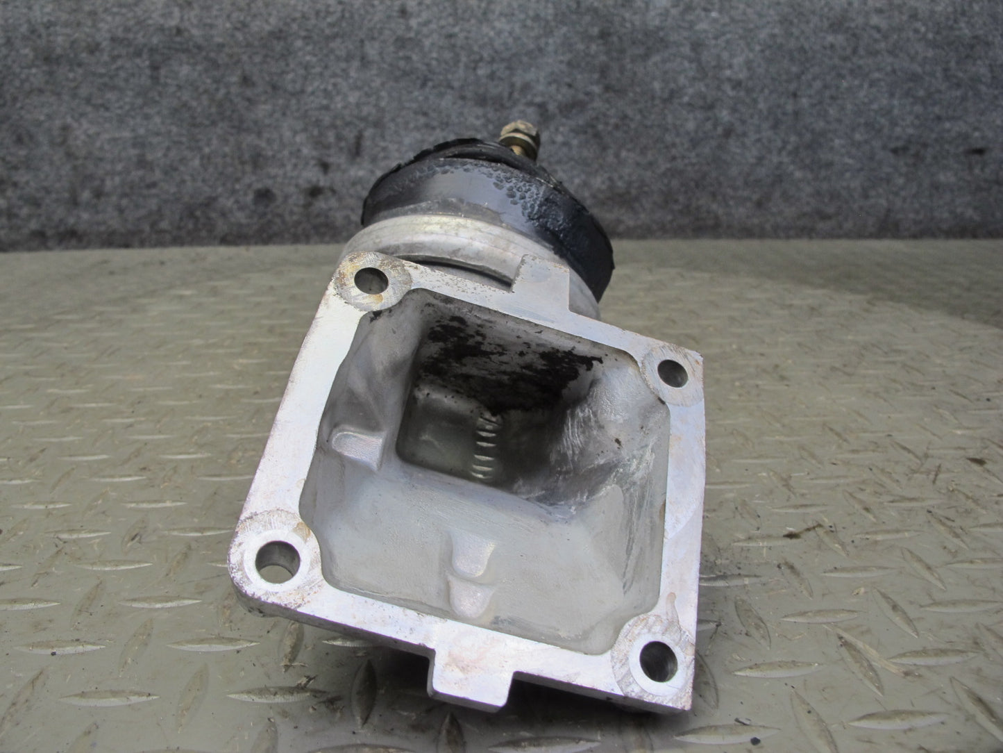 93-95 Mercedes W124 300D OM606.910 Engine Left & Right Motor Mount Set OEM