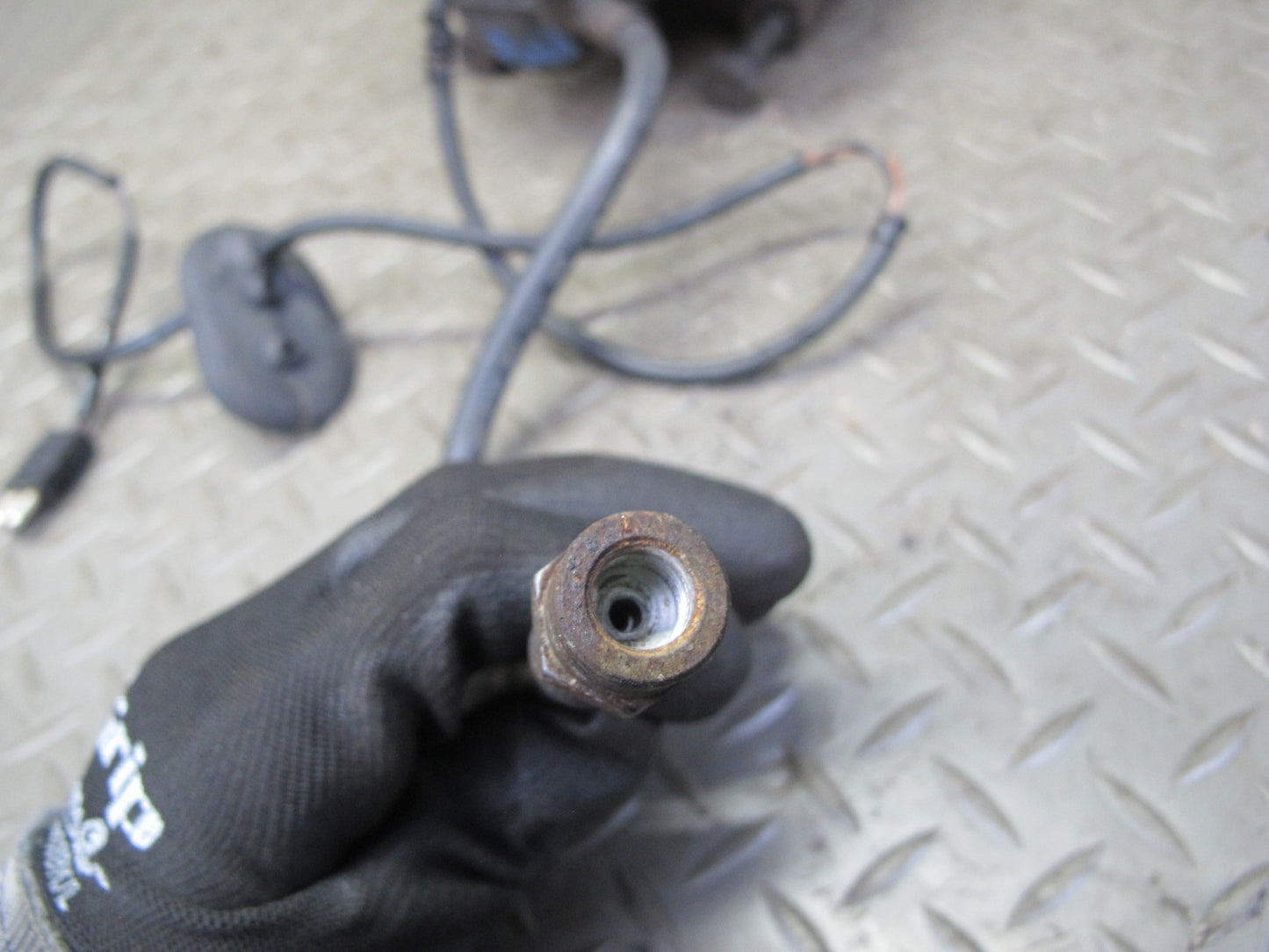 90-95 Mercedes W124 300D Set of 2 Front Right & Left Brake Caliper OEM