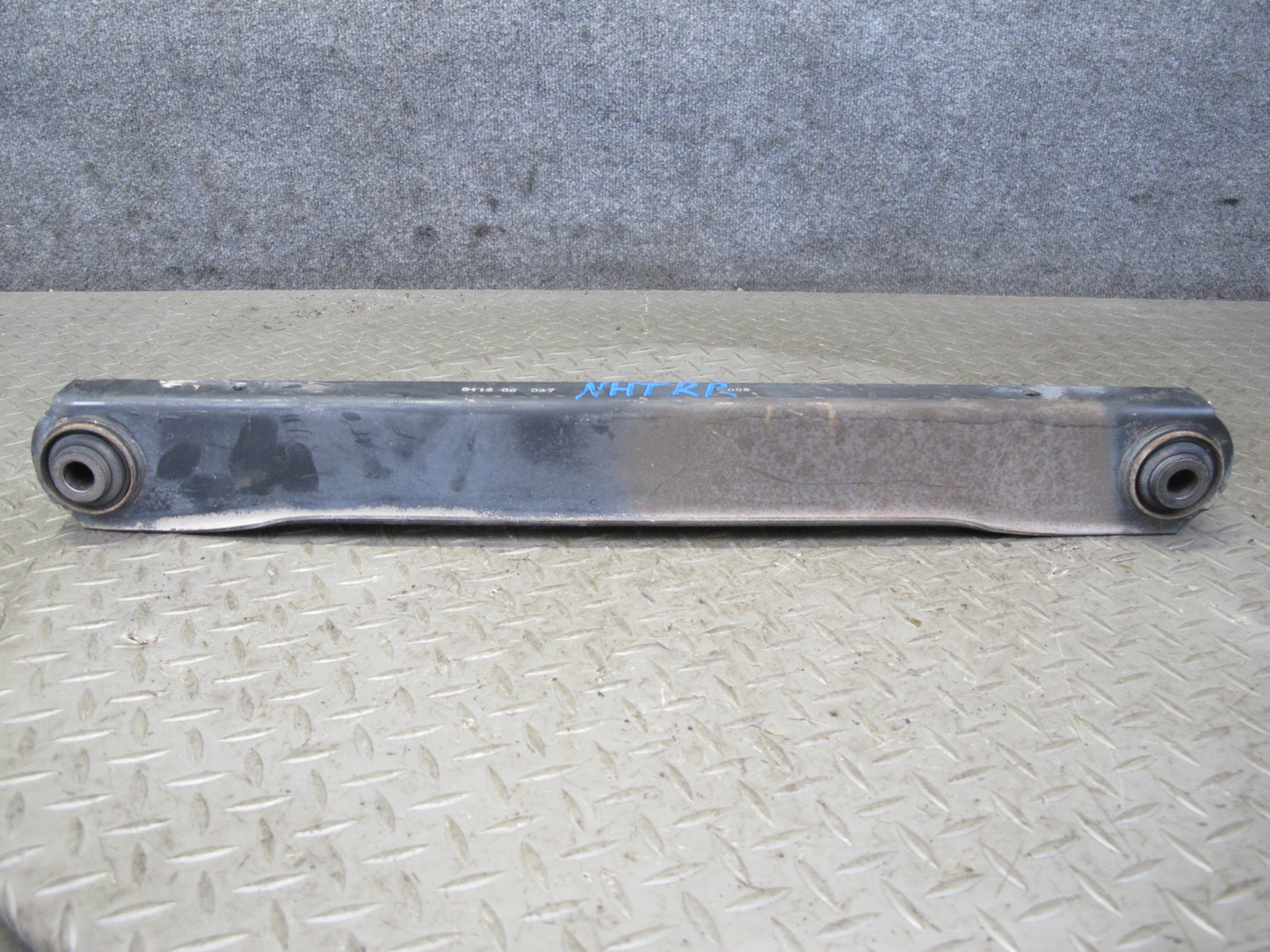 2003-2009 Hummer H2 Rear Right Upper & Lower Control Arm  Set of 4