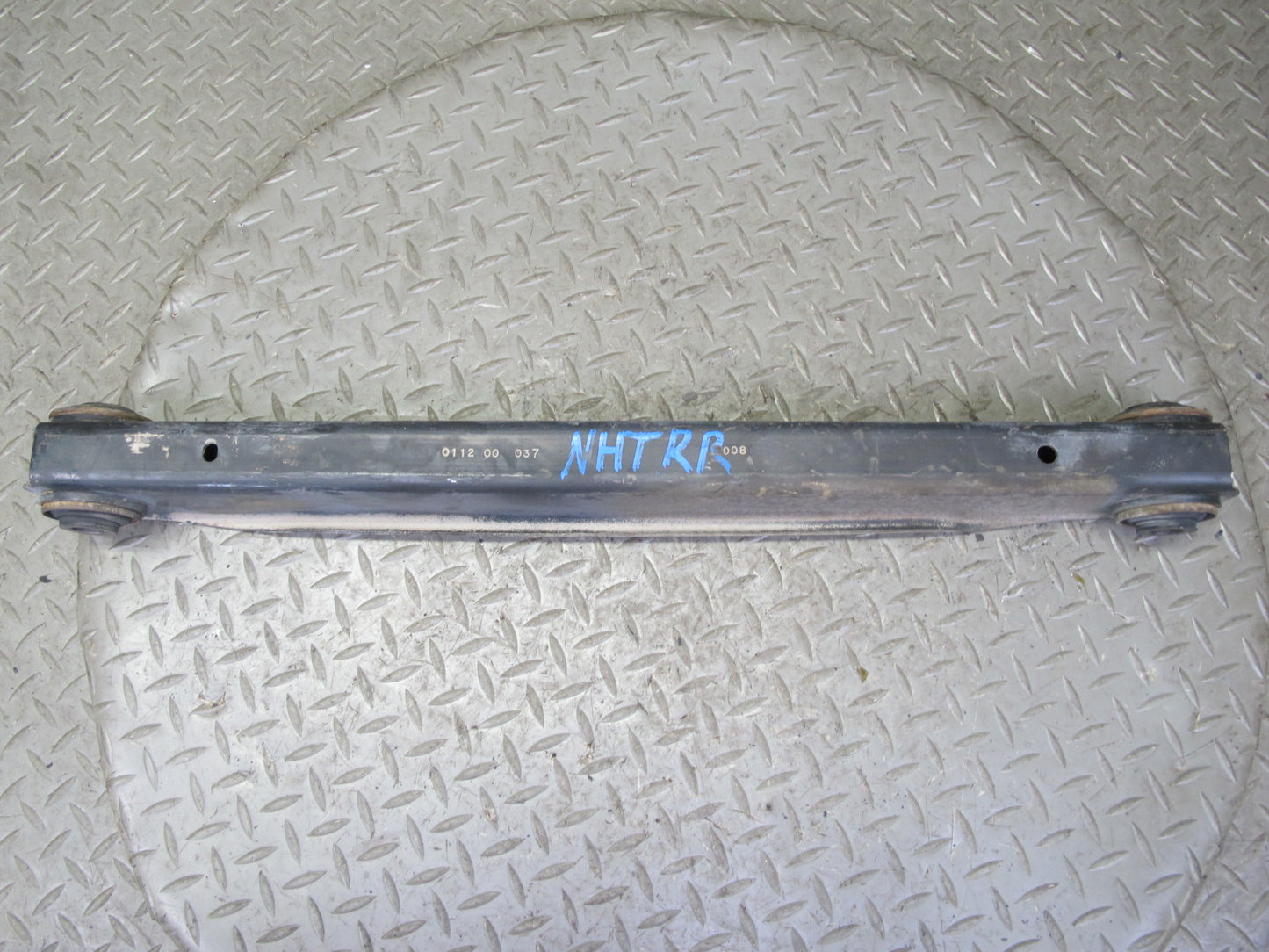 2003-2009 Hummer H2 Rear Right Upper & Lower Control Arm  Set of 4