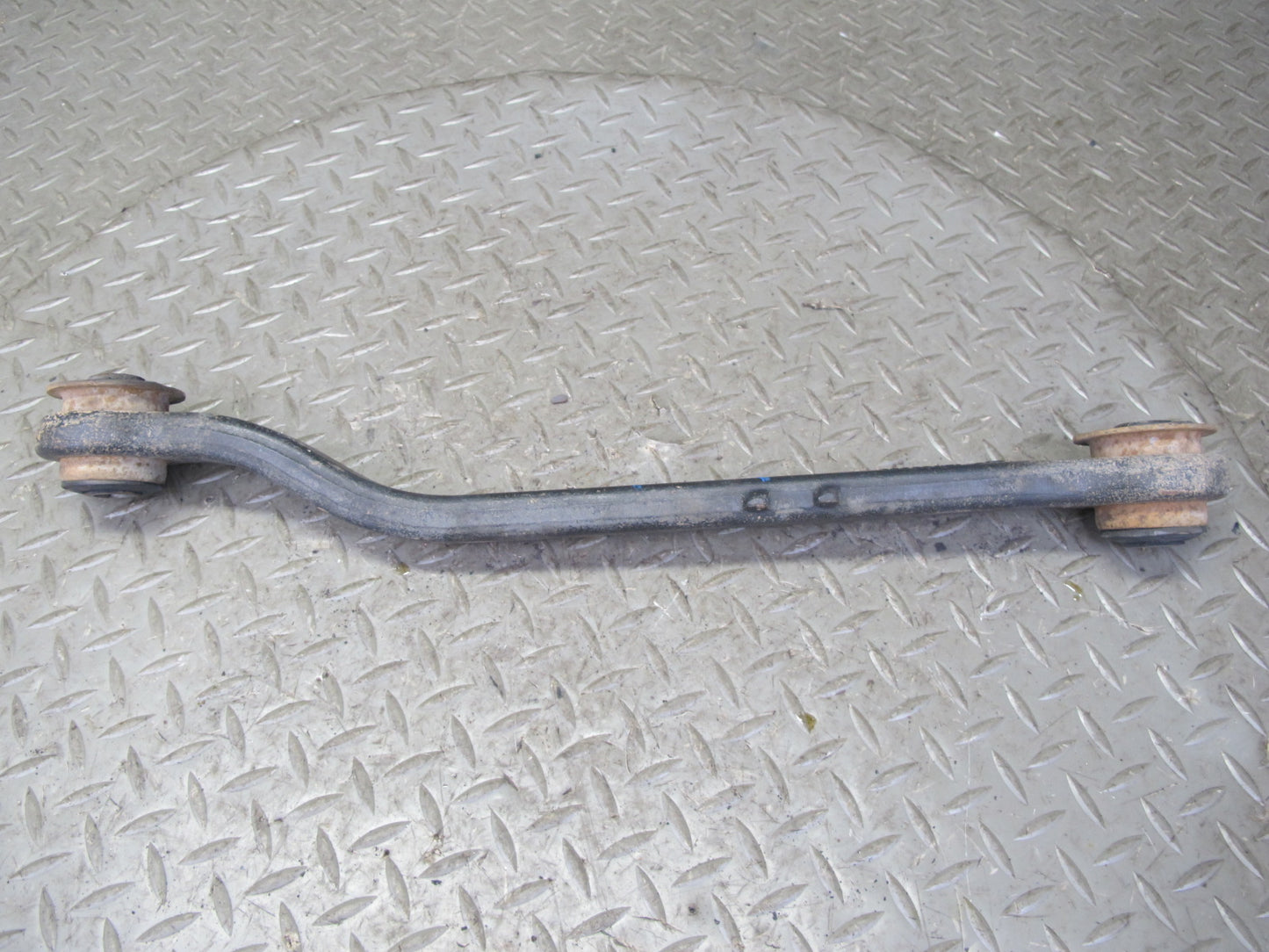 2003-2009 Hummer H2 Rear Right Upper & Lower Control Arm  Set of 4