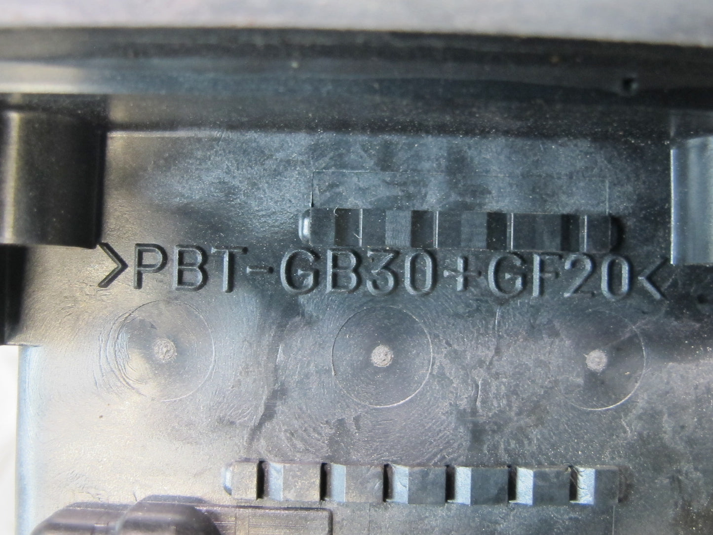 98-00 Lexus LS400 SC400 SC300 Mass Air Flow Meter MAF Sensor 22204-20010 OEM