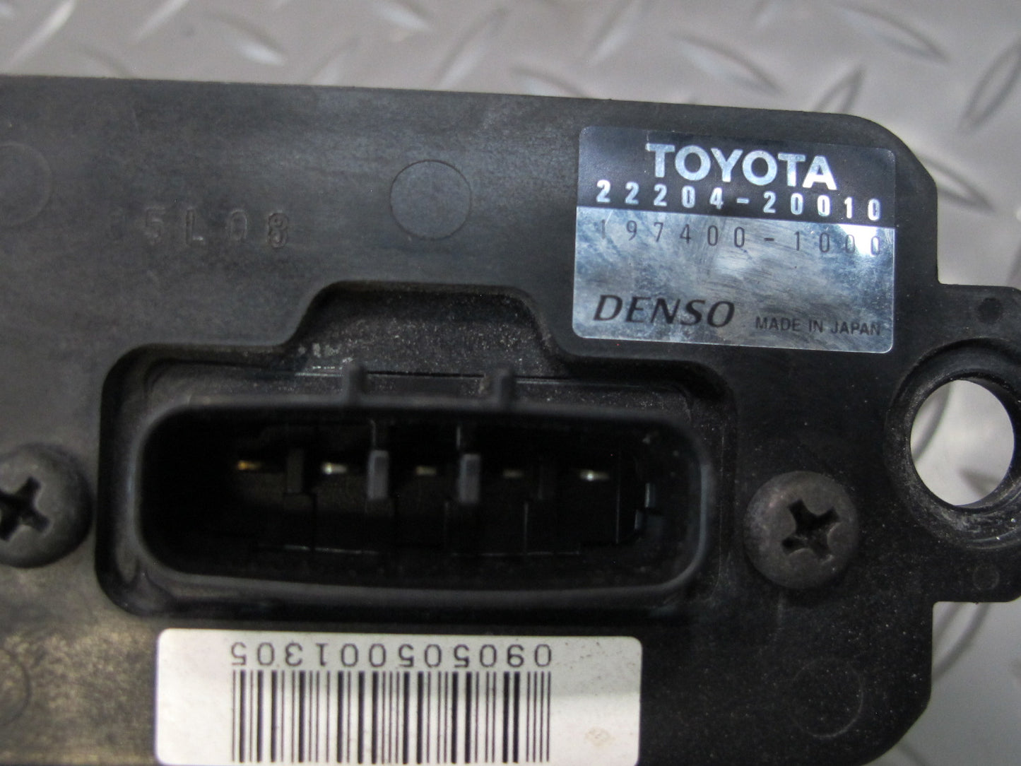 98-00 Lexus LS400 SC400 SC300 Mass Air Flow Meter MAF Sensor 22204-20010 OEM