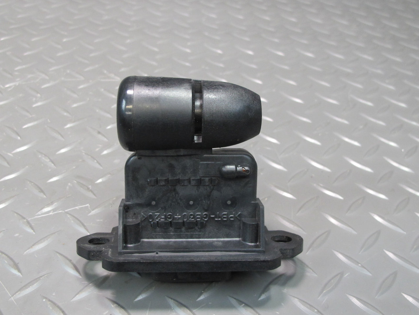 98-00 Lexus LS400 SC400 SC300 Mass Air Flow Meter MAF Sensor 22204-20010 OEM