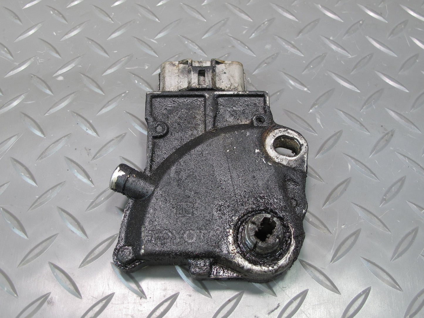 95-00 Lexus UZZ30L SC400 SC300 A/T Transmission Neutral Safety Switch OEM