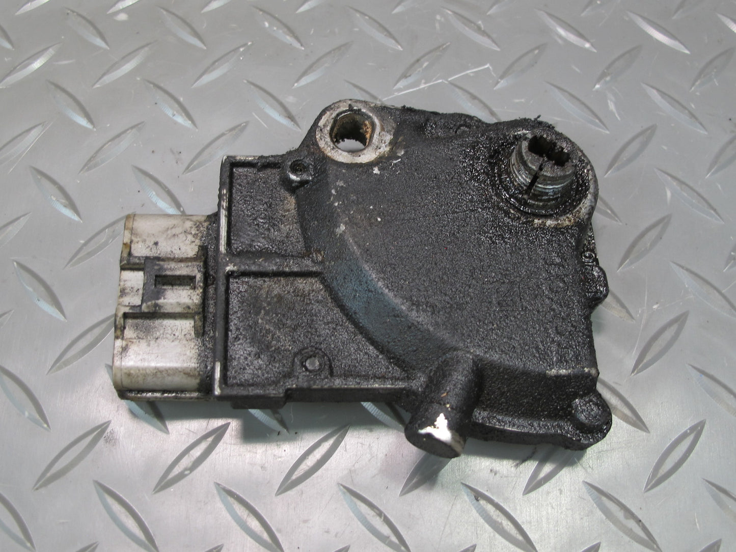 95-00 Lexus UZZ30L SC400 SC300 A/T Transmission Neutral Safety Switch OEM