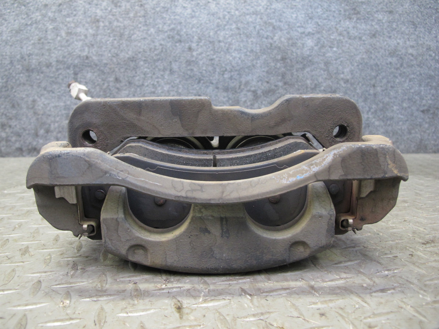 2003-2009 Hummer H2 AWD Rear Left & Right Brake Caliper Set of 2