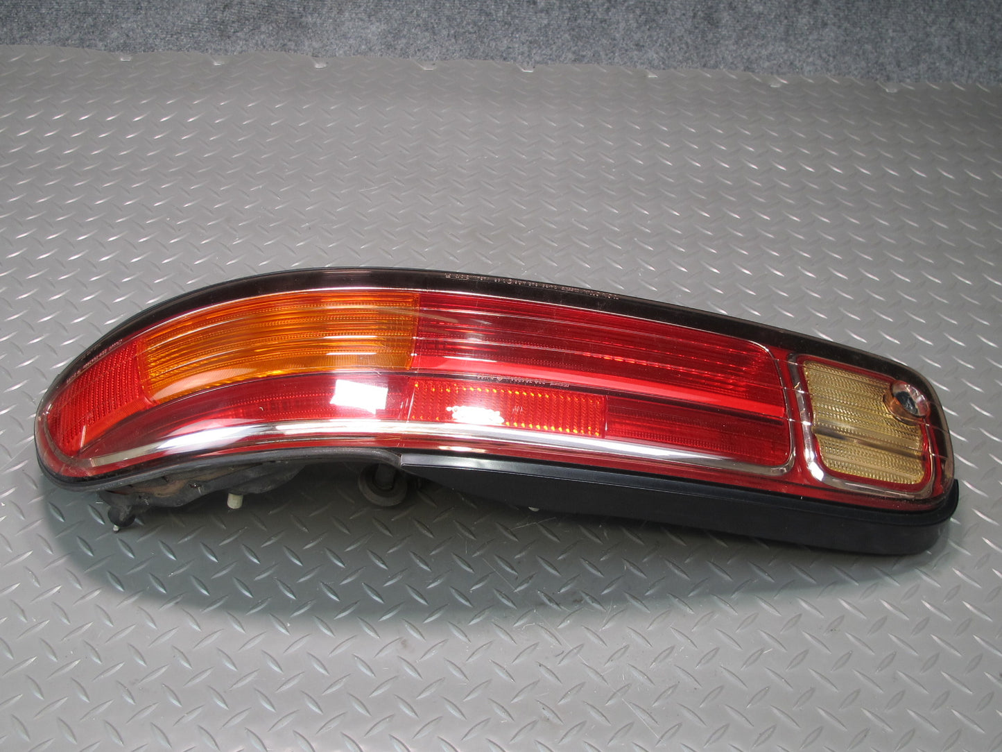 97-00 Lexus UZZ30L SC400 SC300 Set of 2 Rear Left & Right Tail Light Lamp OEM
