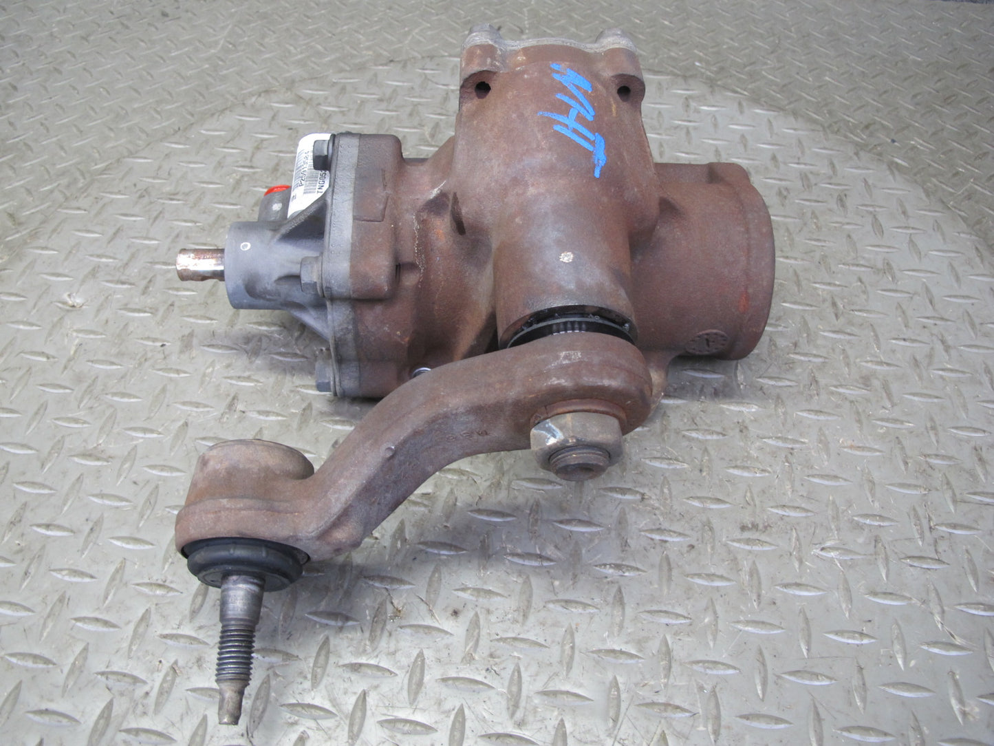 2008-2009 Hummer H2 Power Steering Gearbox Gear Box 25913584