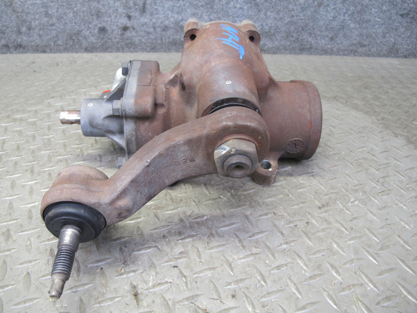 2008-2009 Hummer H2 Power Steering Gearbox Gear Box 25913584