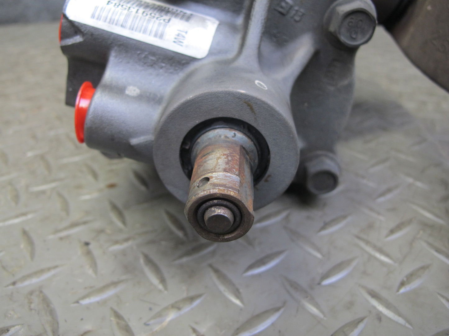 2008-2009 Hummer H2 Power Steering Gearbox Gear Box 25913584