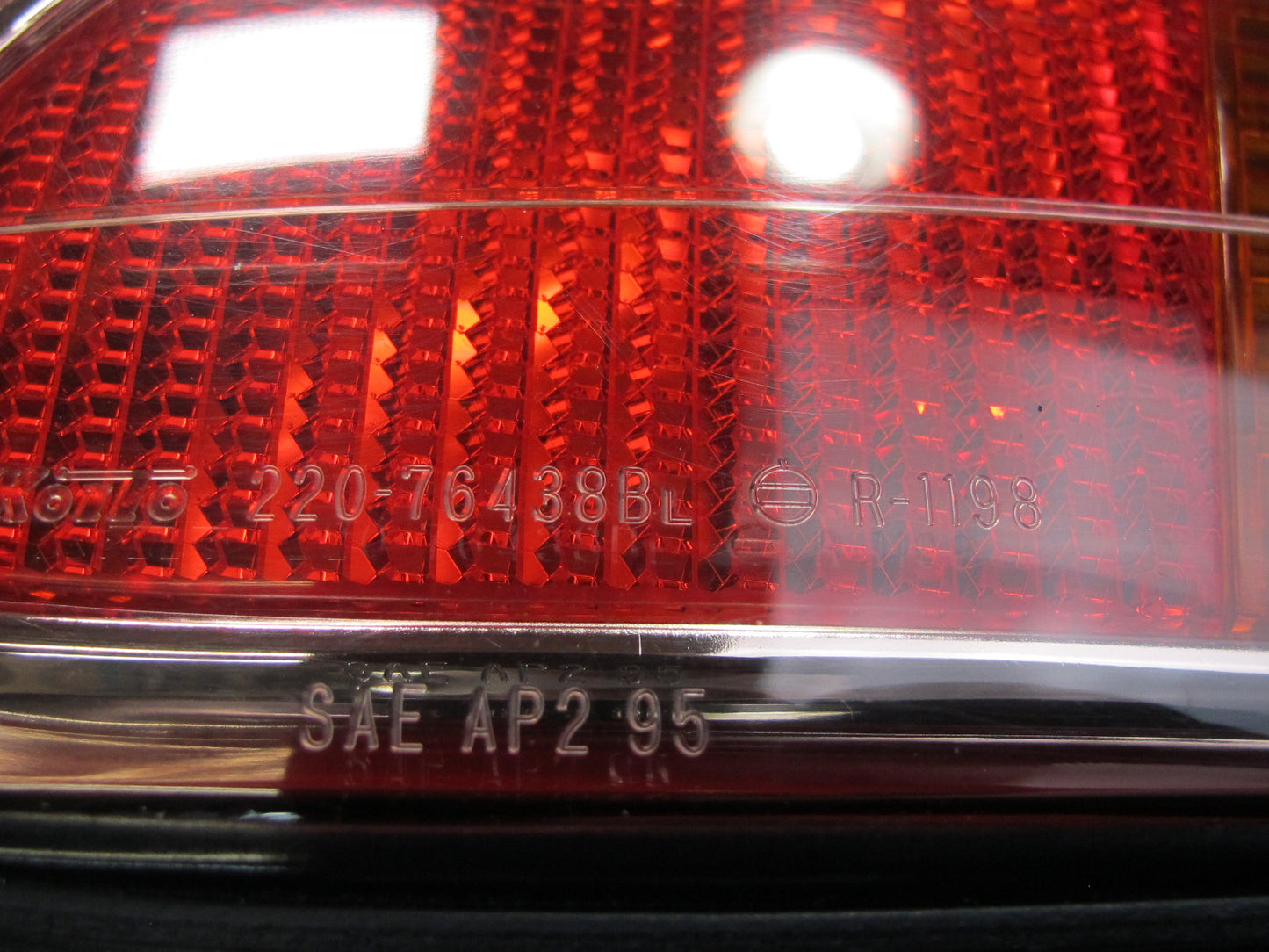 97-00 Lexus UZZ30L SC400 SC300 Set of 2 Rear Left & Right Tail Light Lamp OEM