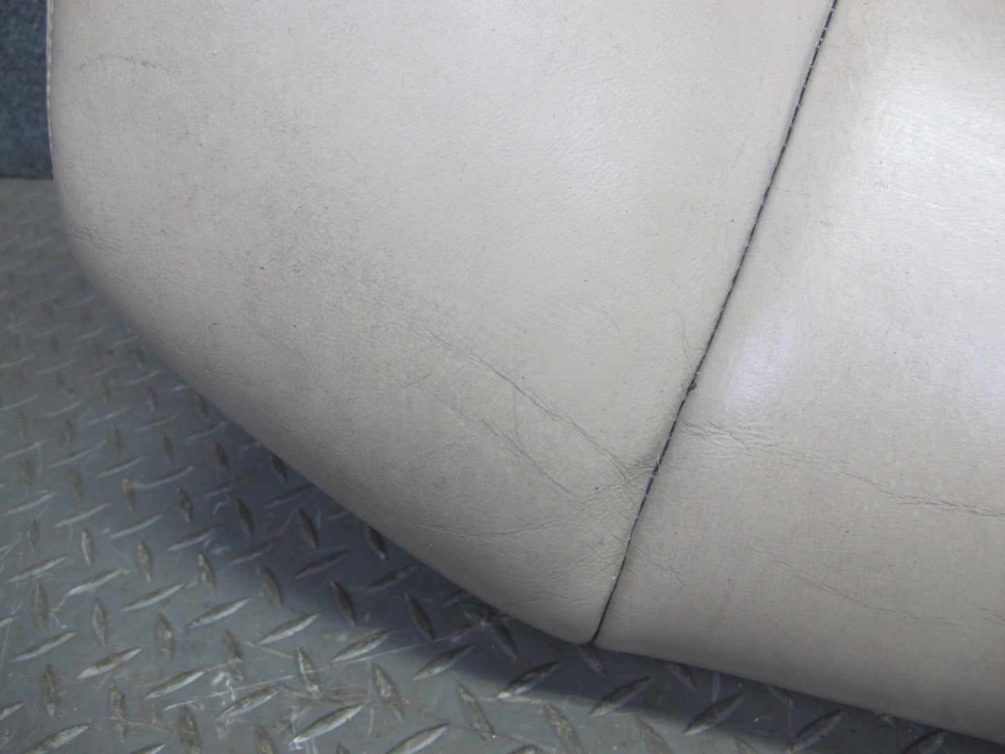 99-00 Lexus UZZ30L SC400 SC300 Rear Leather Seat Lower Cushion Ivory OEM