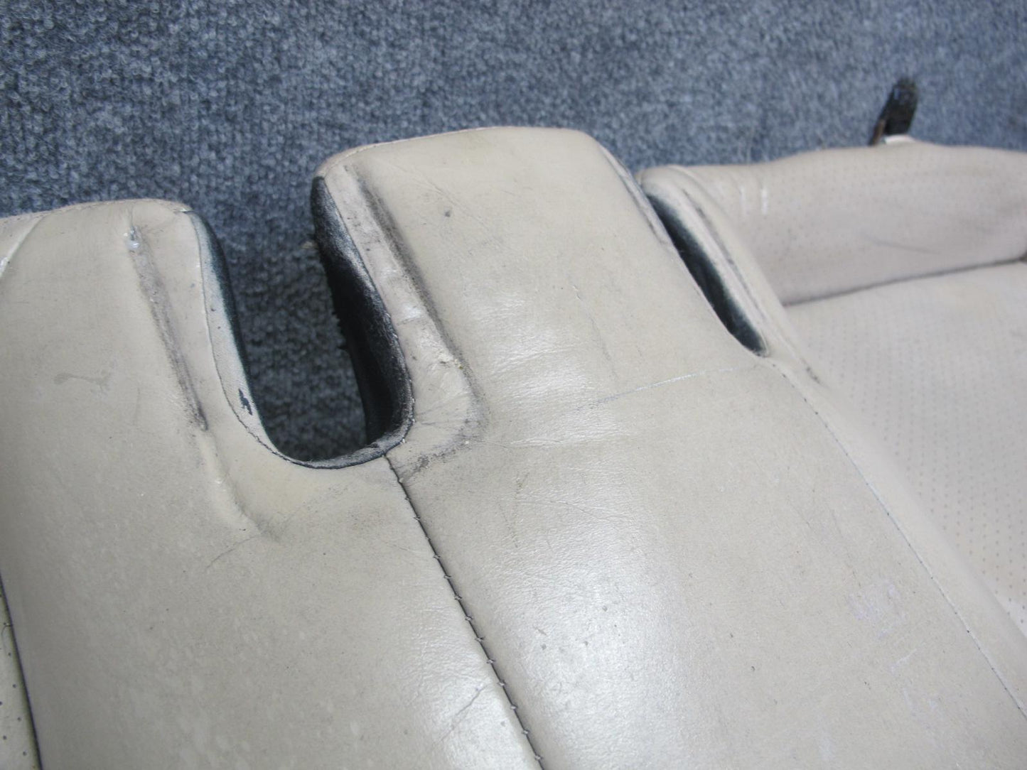 99-00 Lexus UZZ30L SC400 SC300 Rear Leather Seat Lower Cushion Ivory OEM