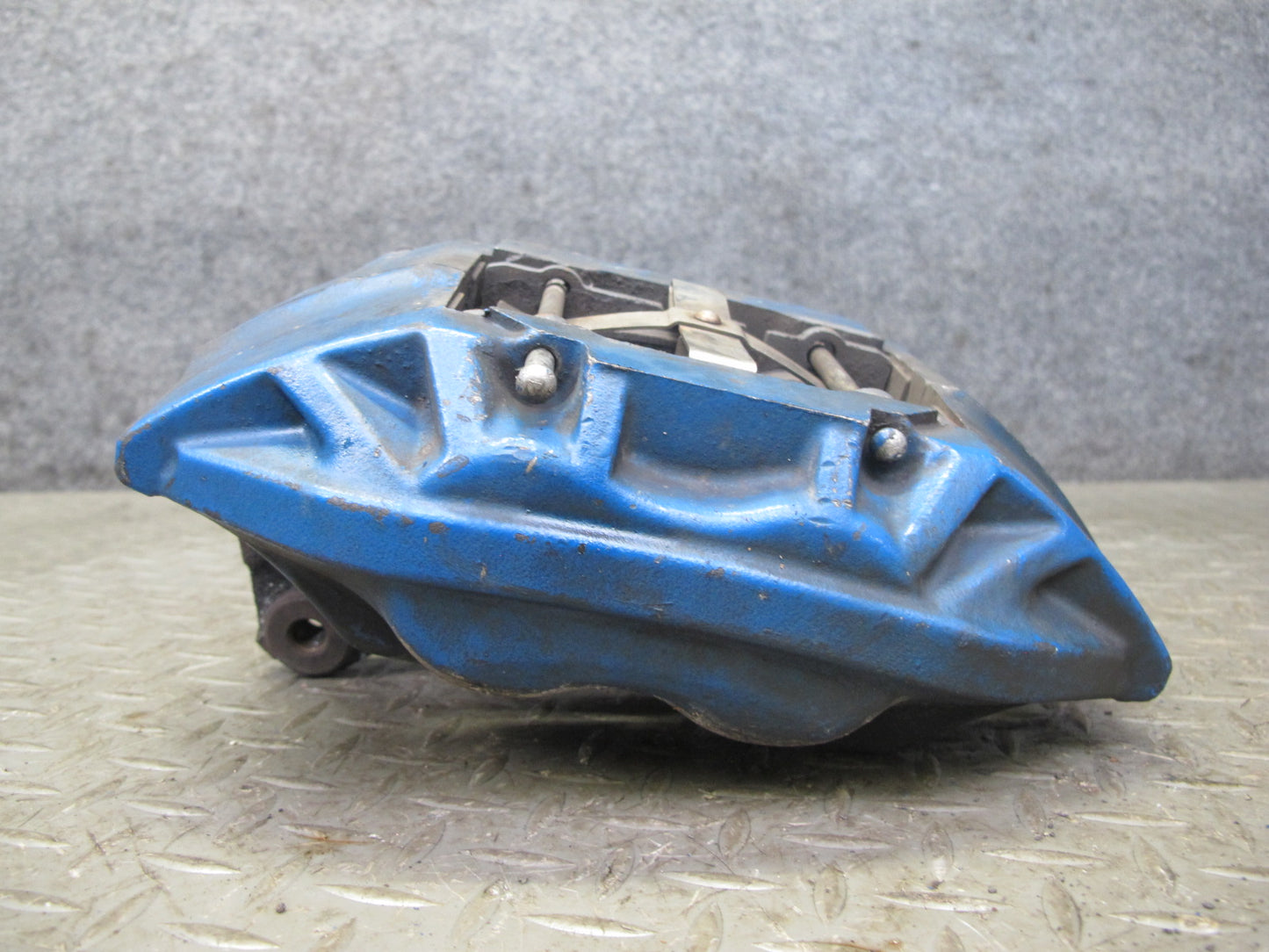 95-00 Lexus UCF20L LS400 Set of 2 Front Left Right Brake Caliper Sumitomo OEM