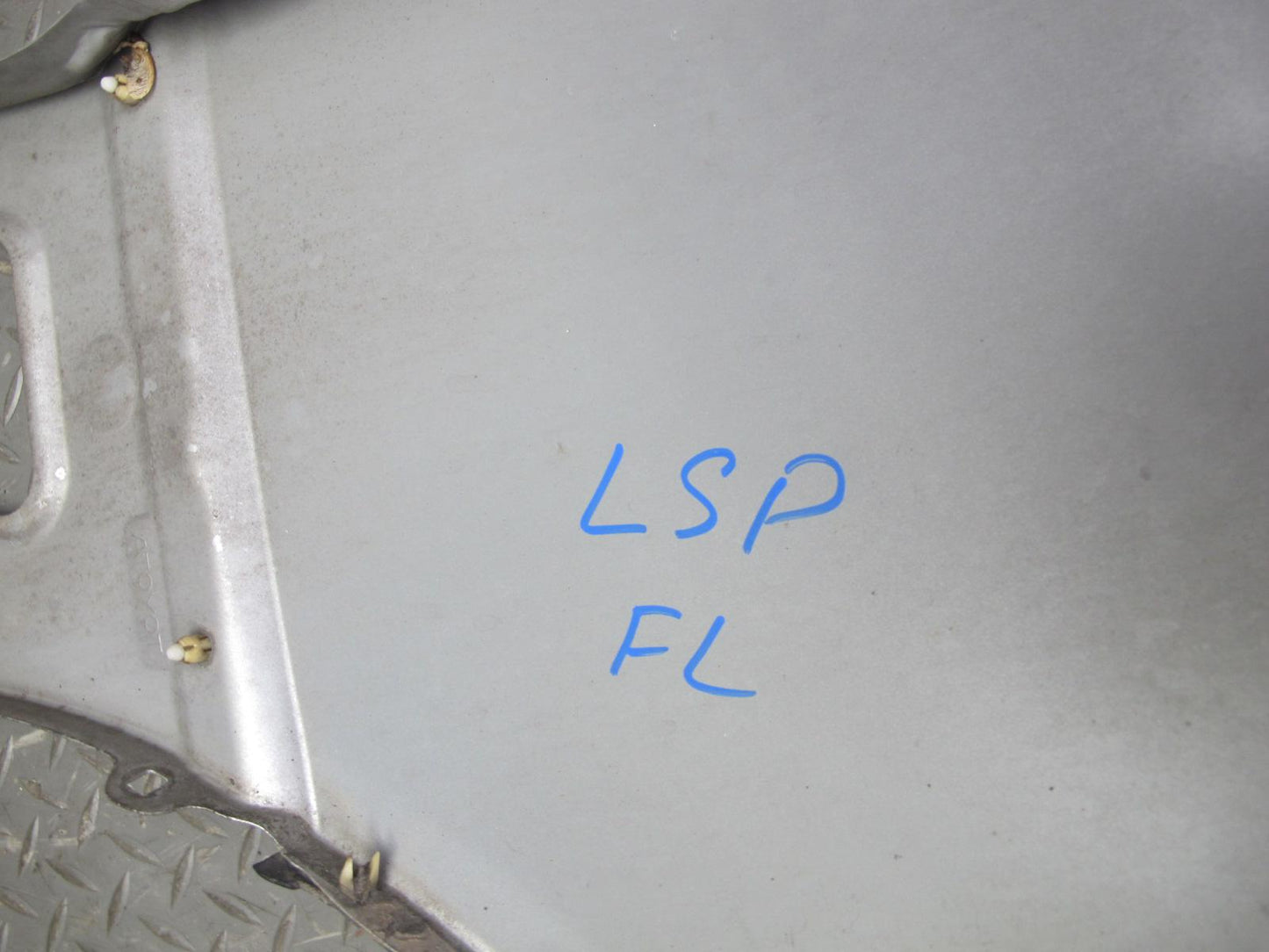 04-06 Lexus UCF30L LS430 Front Left Fender Shell Panel Cover OEM