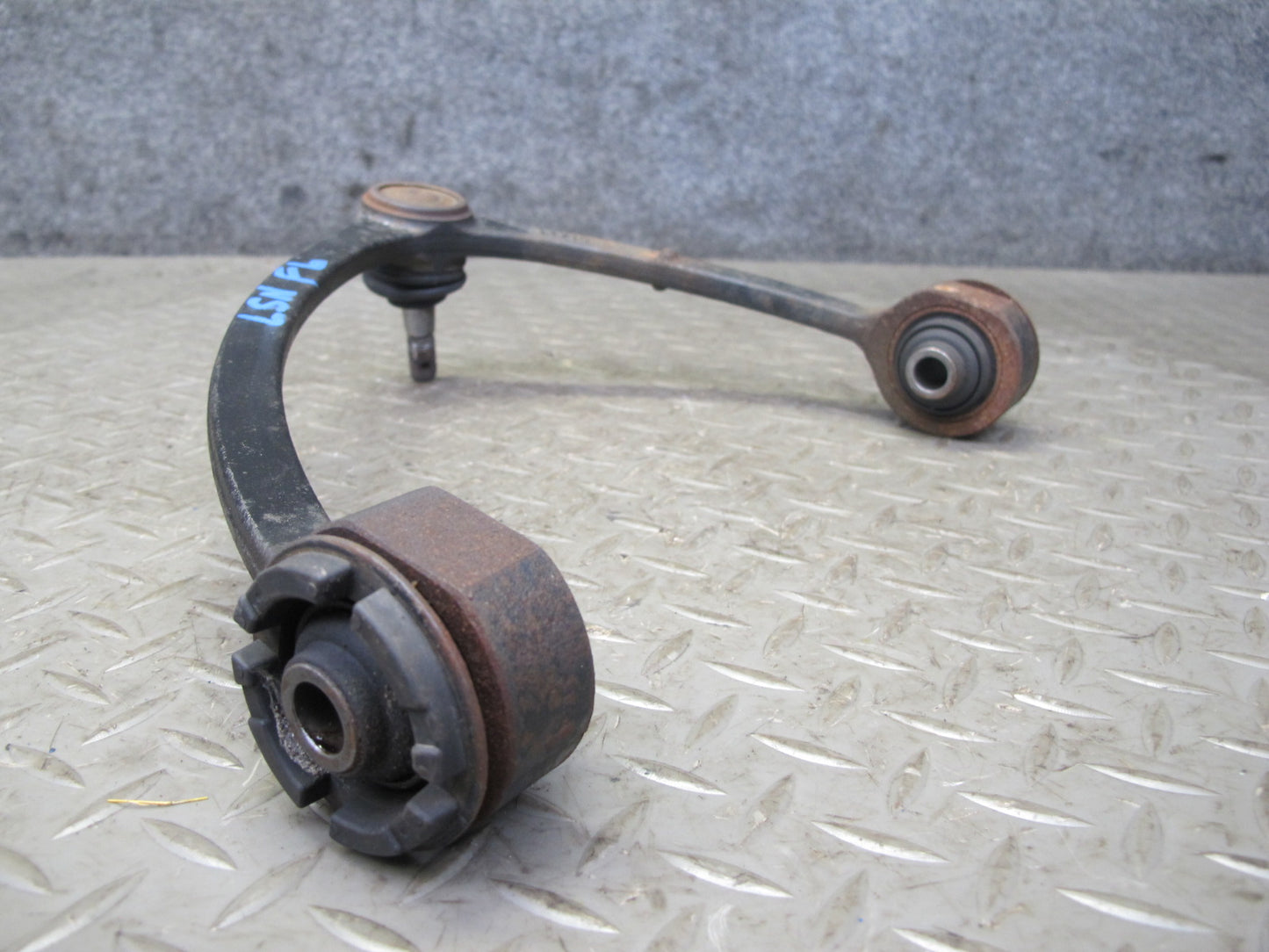 95-00 Lexus UCF20L LS400 Front Left Upper Control Arm SH25005