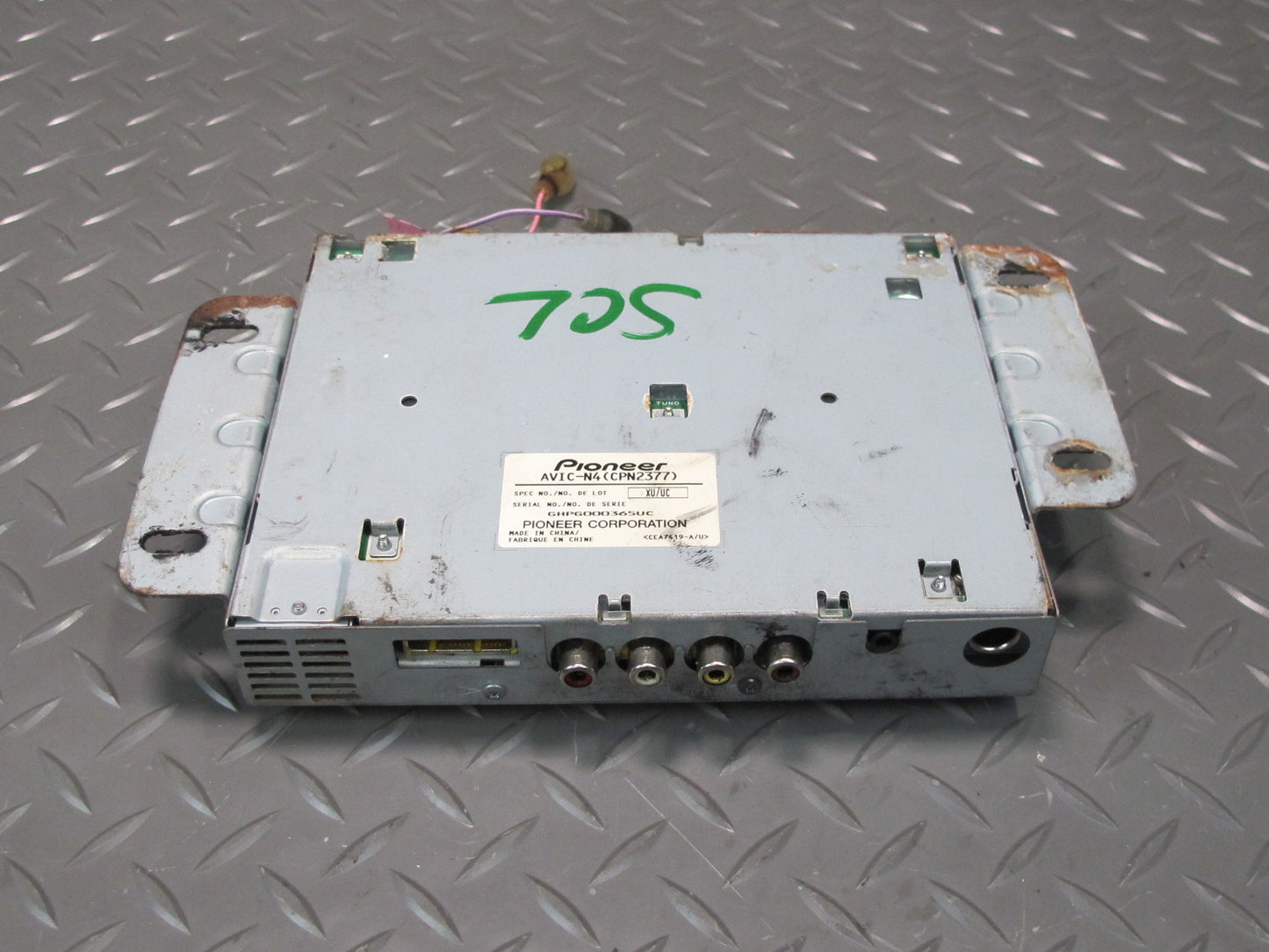 Pioneer AVIC-N4 Hide Away Unit CPN2377