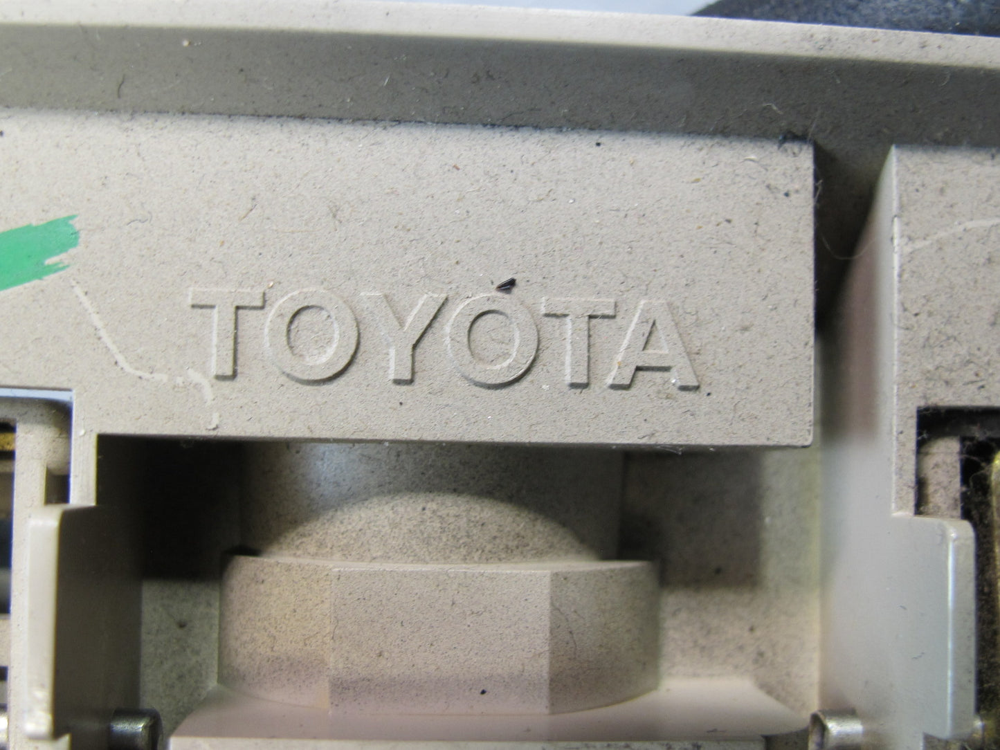 92-00 Lexus UZZ30L SC400 SC300 Fuel Door & Trunk Open Button Switch Ivory OEM