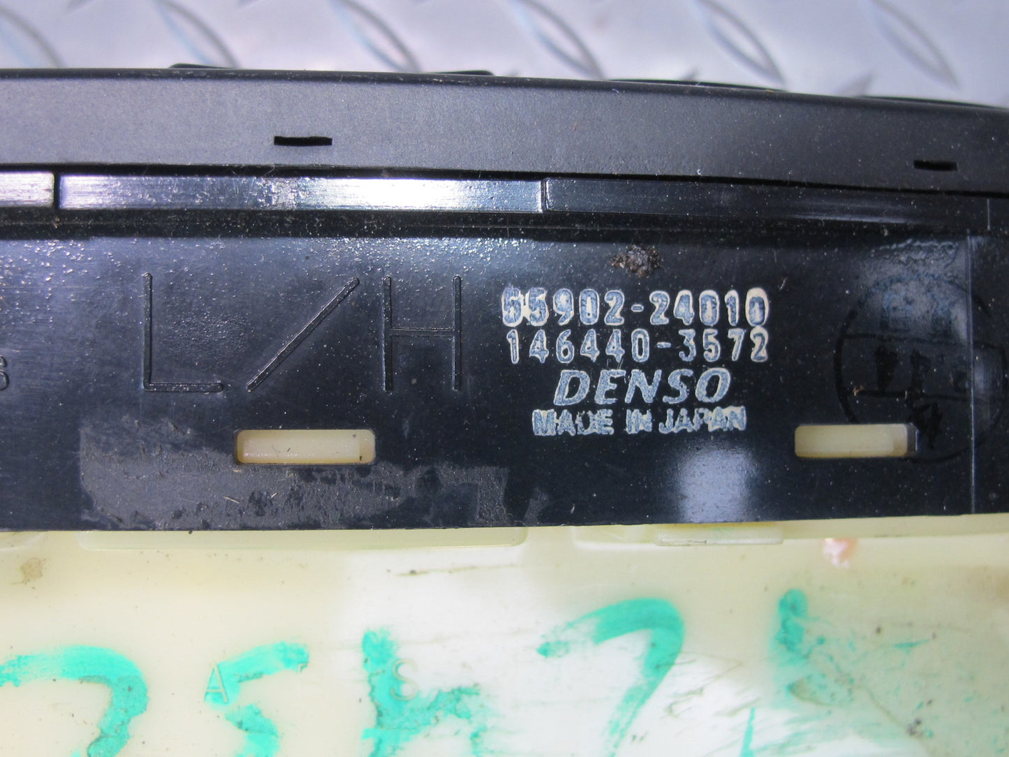 92-00 Lexus UZZ30L SC400 SC300 A/C Heater Climate Control Switch Panel OEM