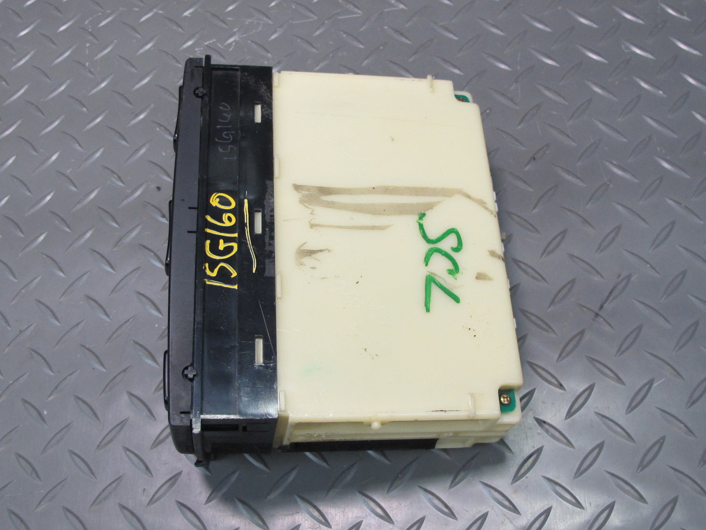 92-00 Lexus UZZ30L SC400 SC300 A/C Heater Climate Control Switch Panel OEM