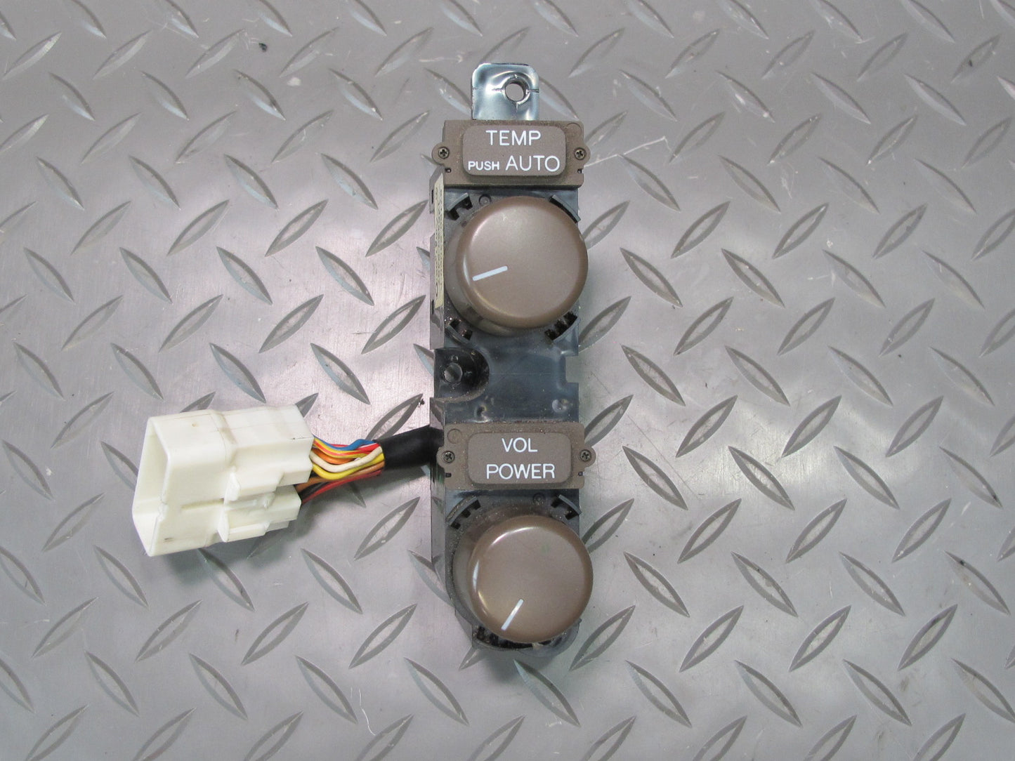 97-00 Lexus UZZ30L SC400 SC300 Temperature Volume Power Switch 87190-24020 OEM