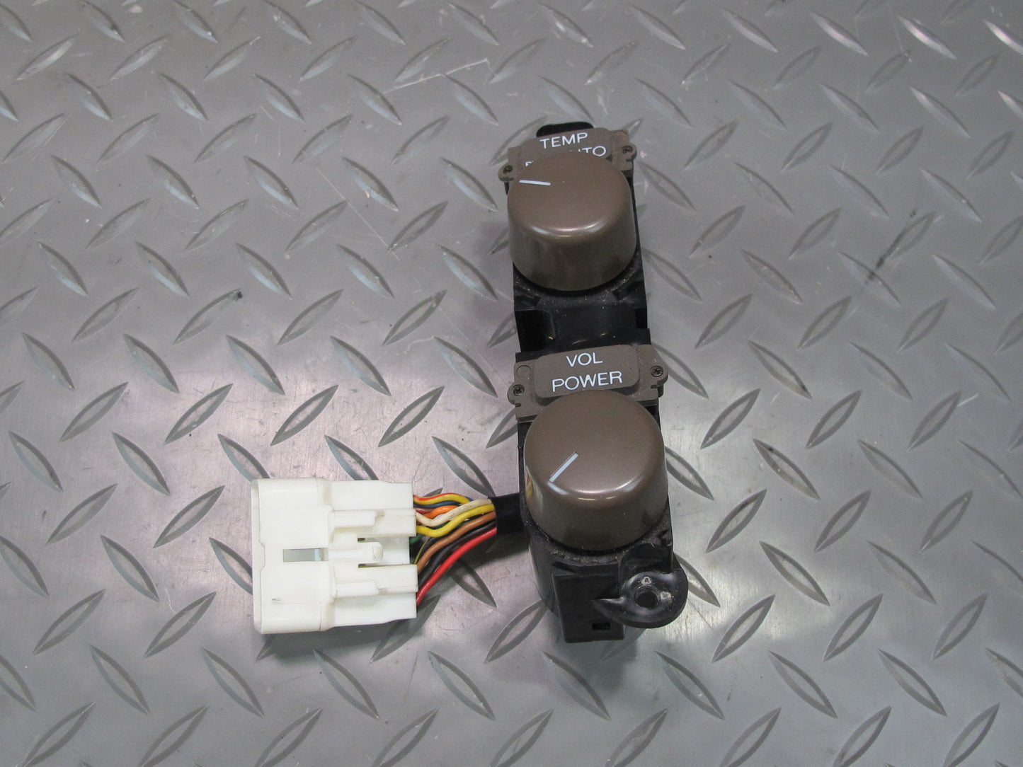 97-00 Lexus UZZ30L SC400 SC300 Temperature Volume Power Switch 87190-24020 OEM